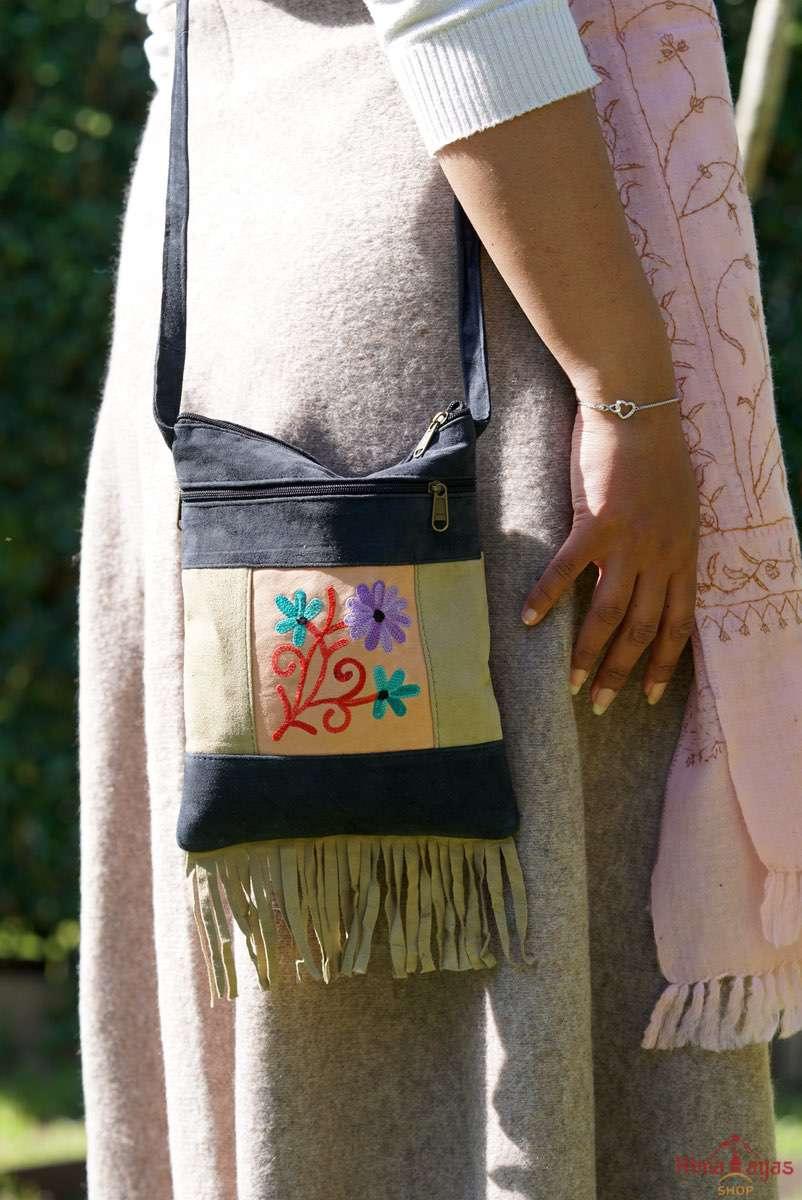 New Fashion Bohemian Women' handbag!New nice Embroidered Lady bags