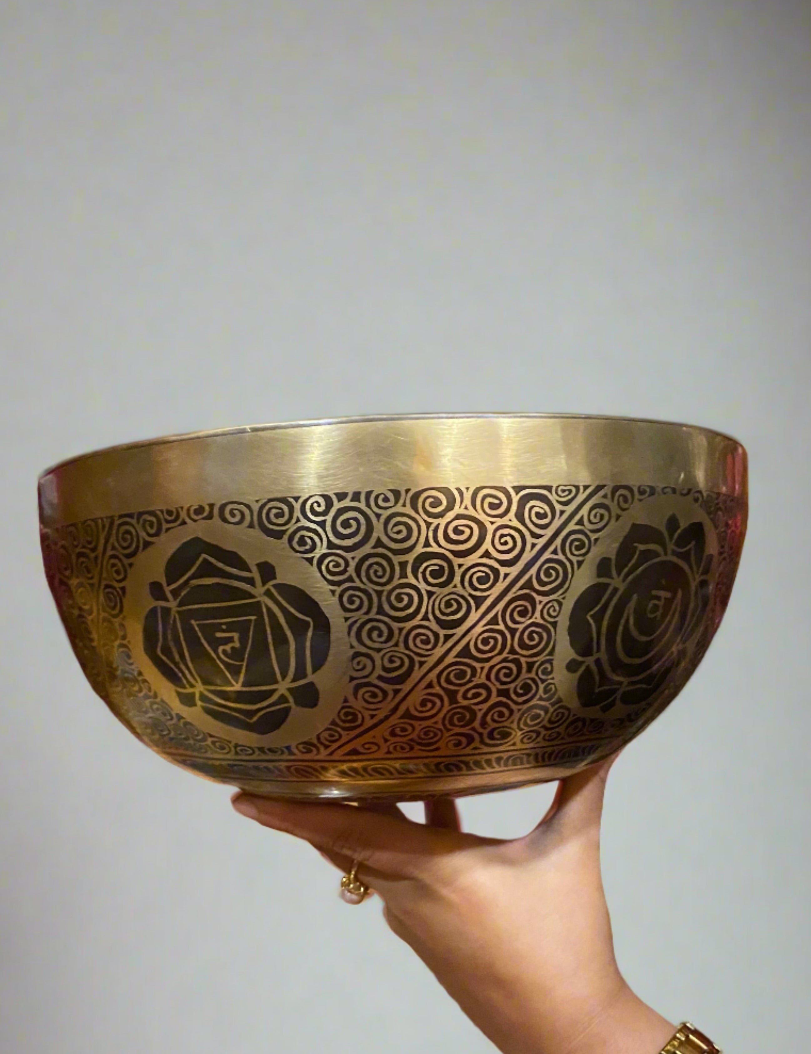 Amitabha Buddha Carved Singing Bowl - Tibetan Bowl for Sound Healing