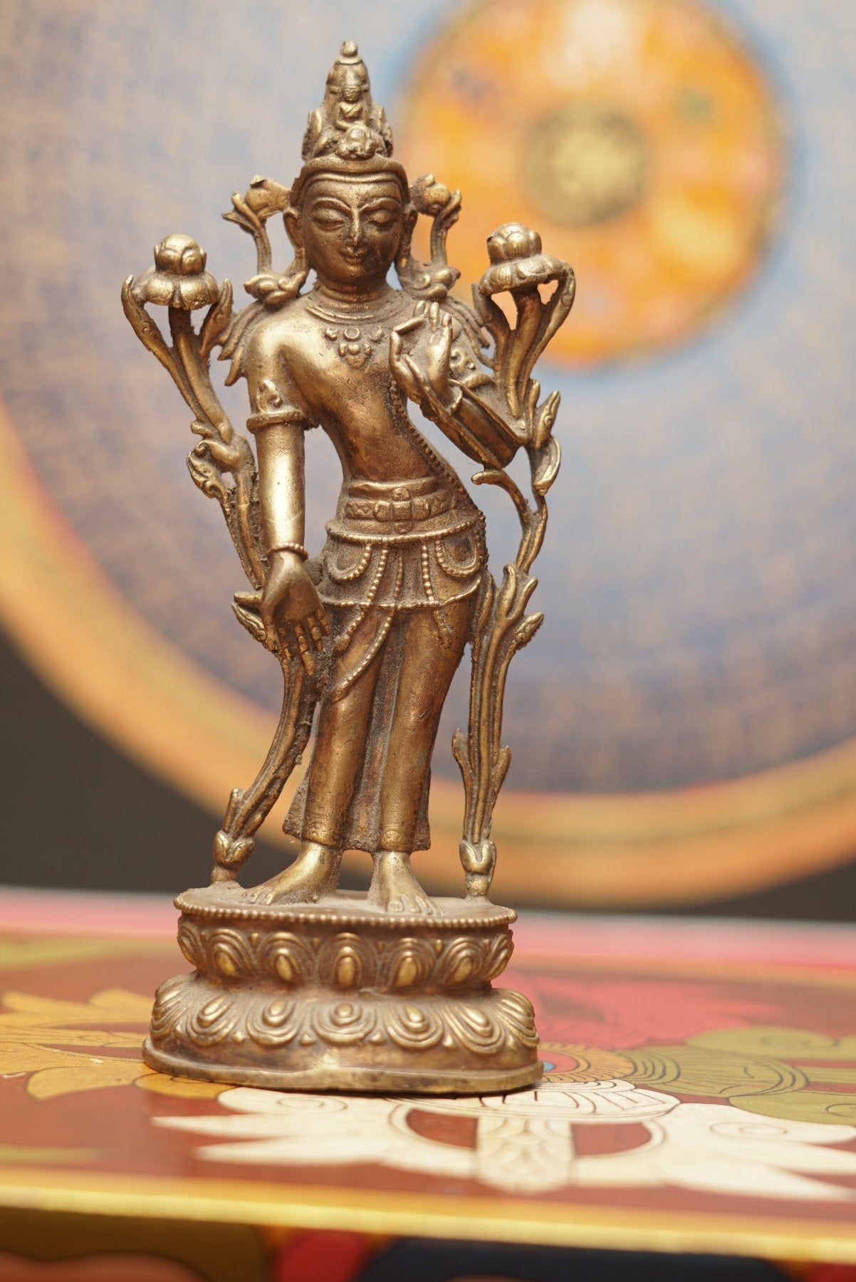 Standing Avalokeshwor Statue - Himalayas Shop