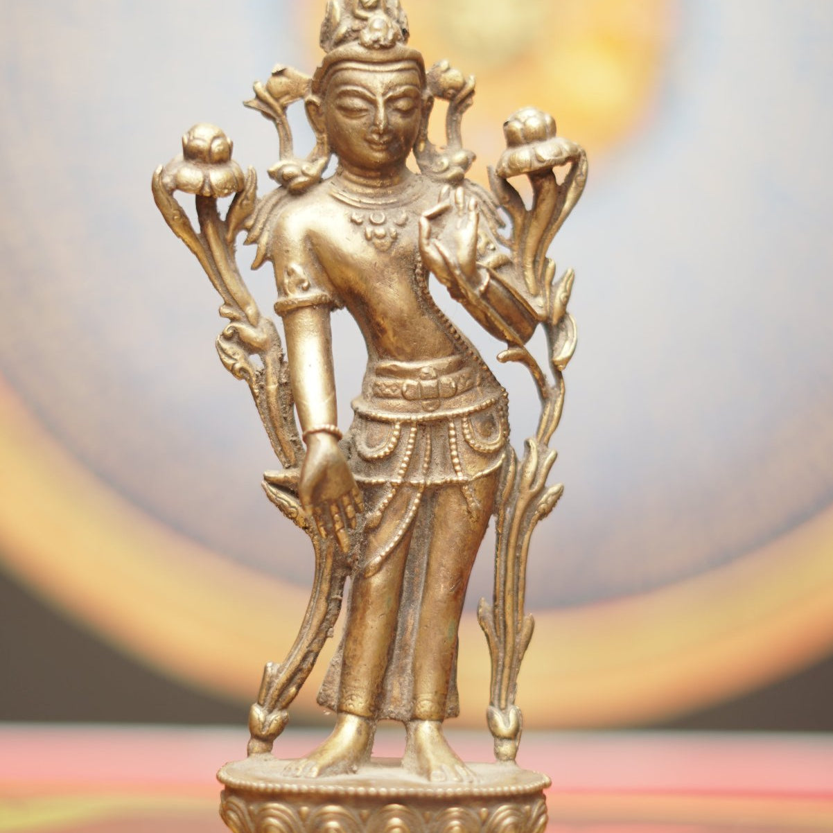 Standing Avalokeshwor Statue - Himalayas Shop