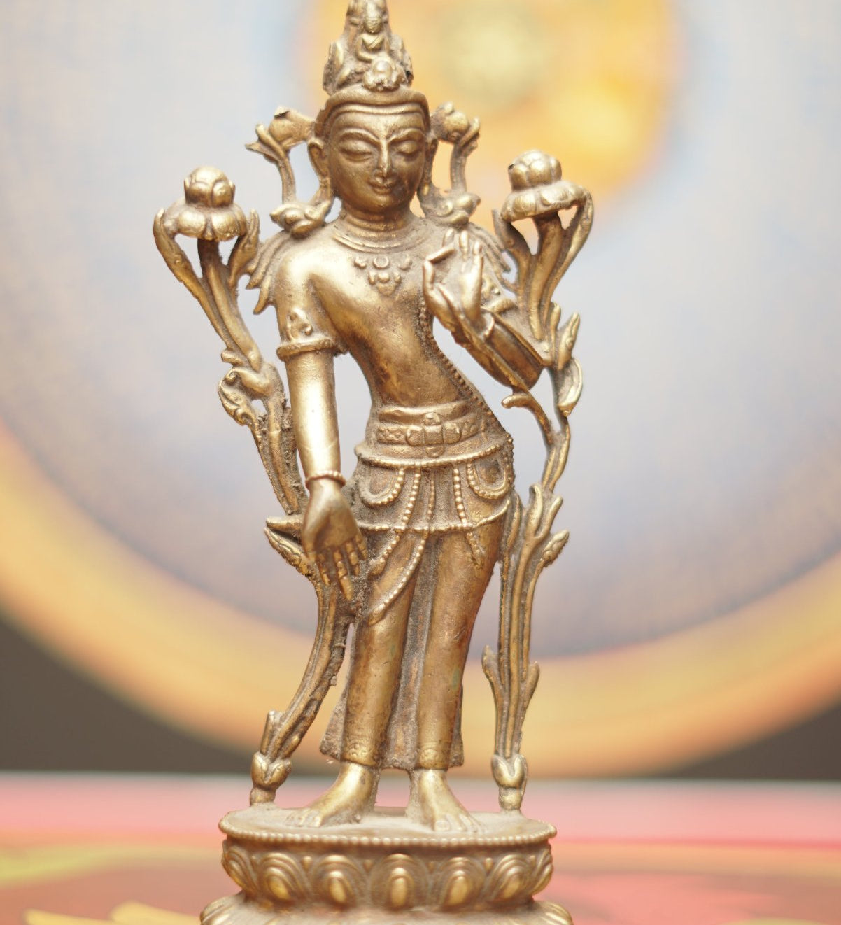 Standing Avalokeshwor Statue - Himalayas Shop