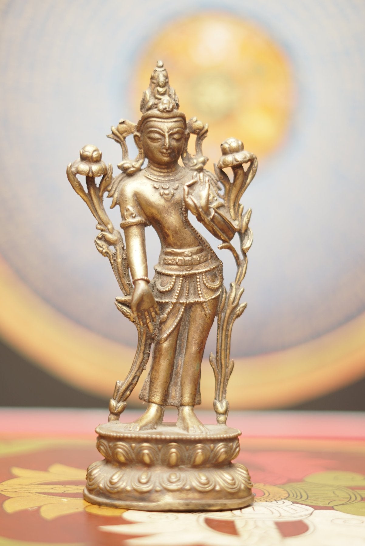 Standing Avalokeshwor Statue - Himalayas Shop