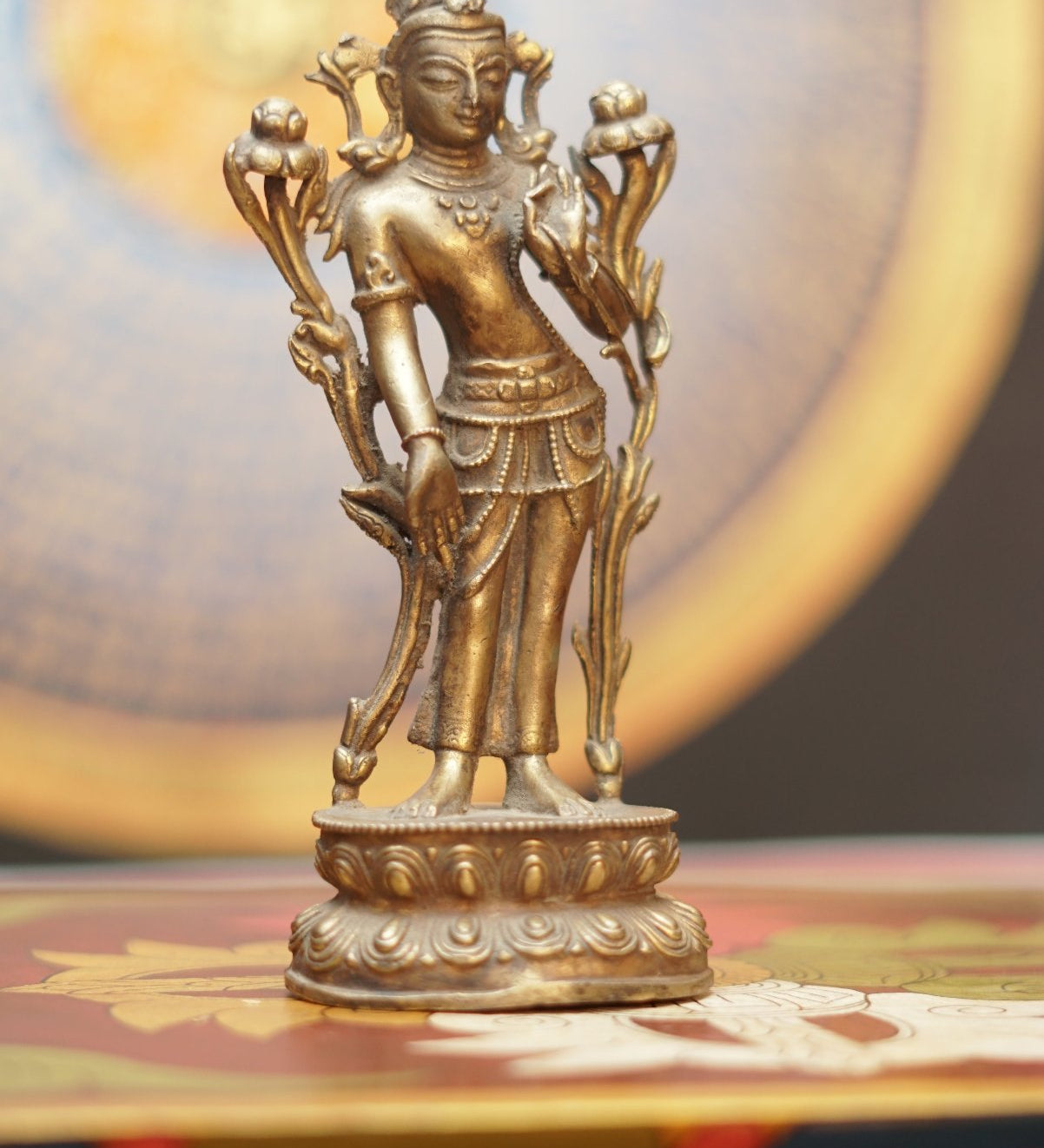 Standing Avalokeshwor Statue - Himalayas Shop