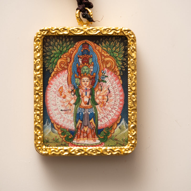  Avalokiteshvara Ghau Thangka Locket