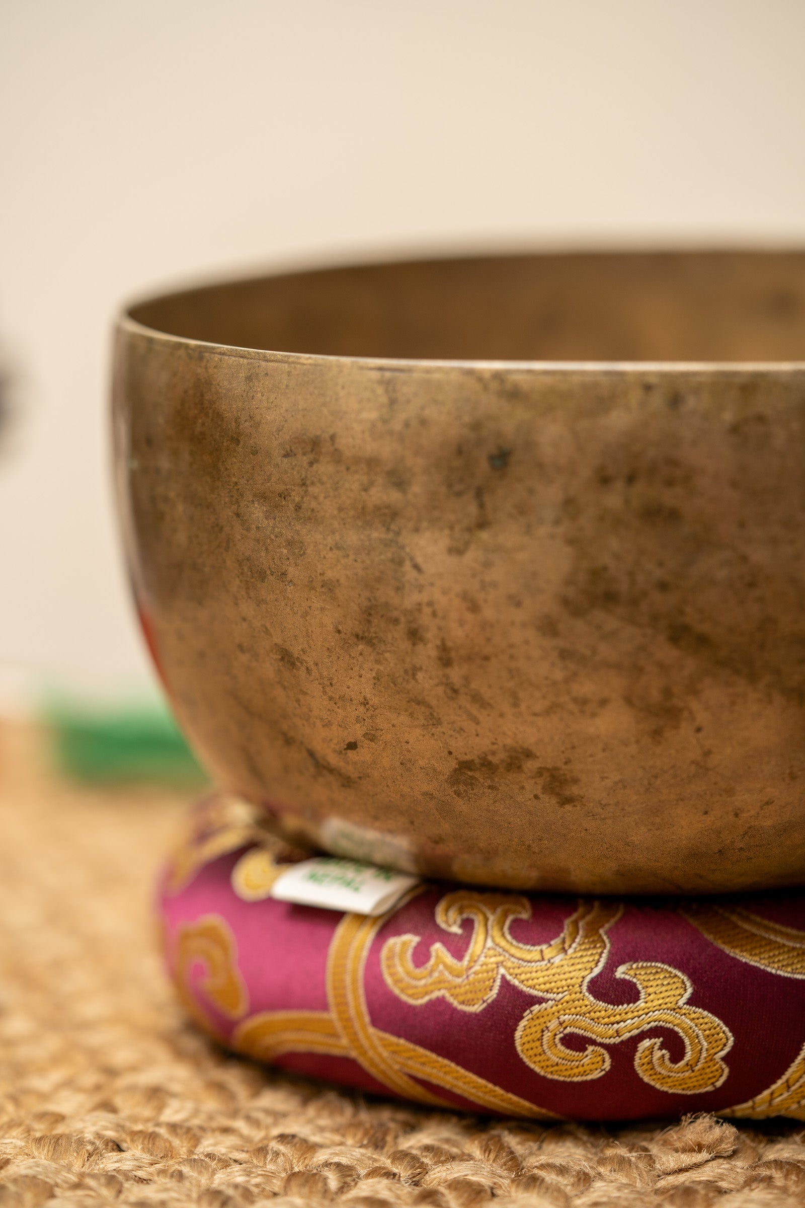 Tibetan Kovre Singing Bowl for sound healing