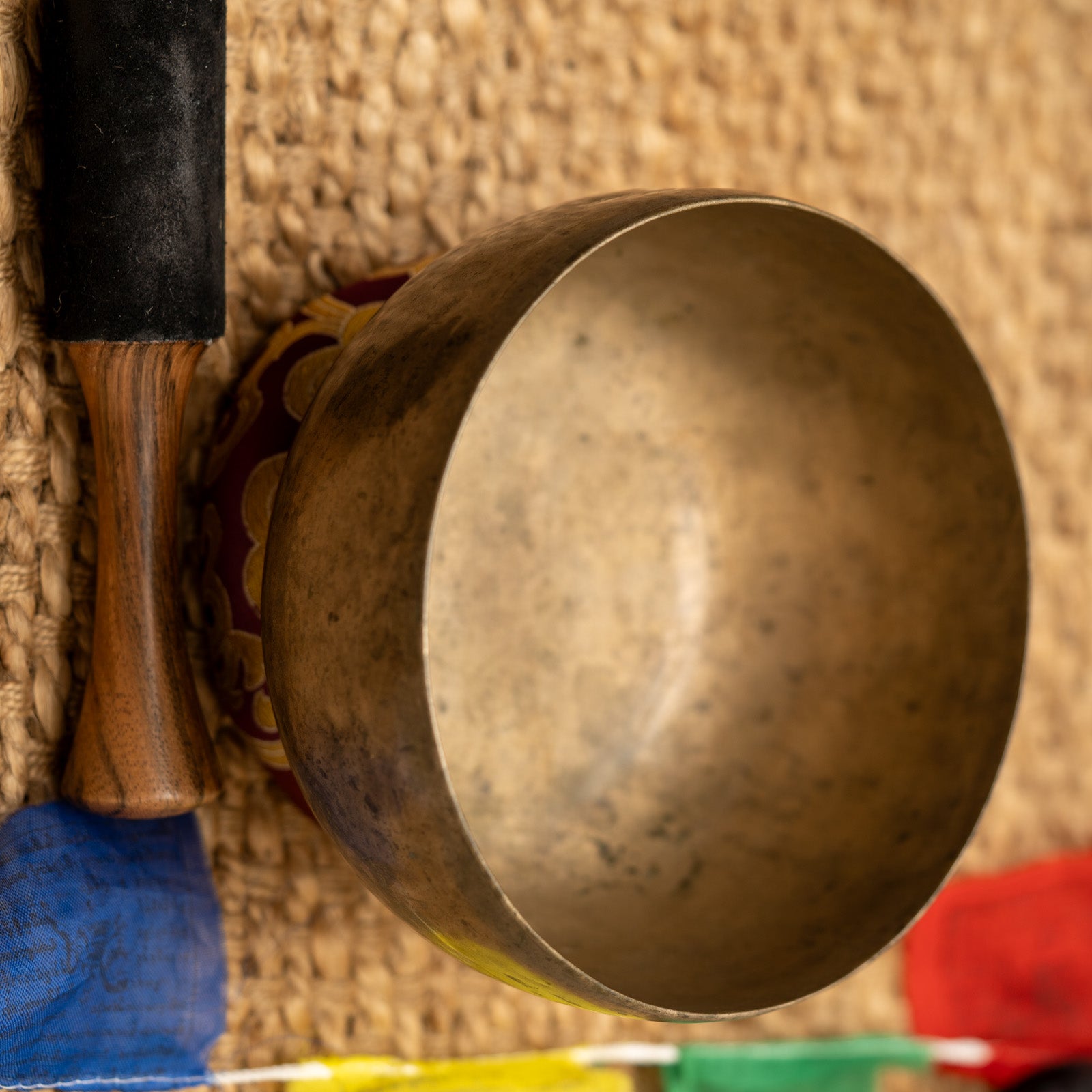 Tibetan Kovre Singing Bowl for sound healing