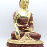 Shakyamuni Buddha Statue for prayer and enlightements. .