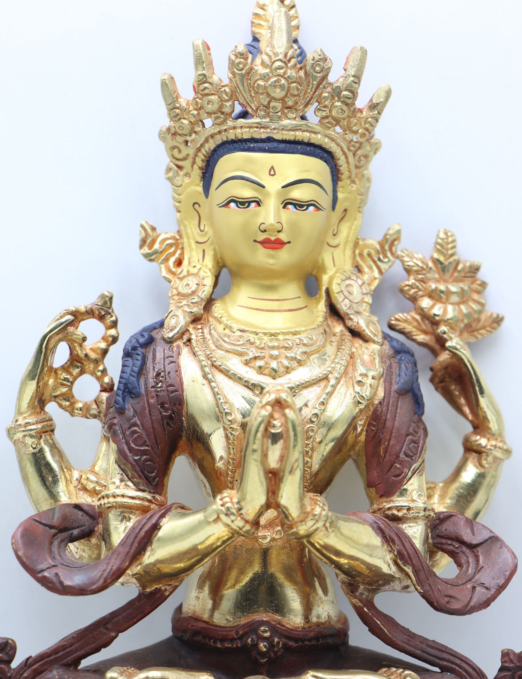 Chengresi Statue acts as a reminder of the aspirations to cultivate compassion and benefit all sentient beings.