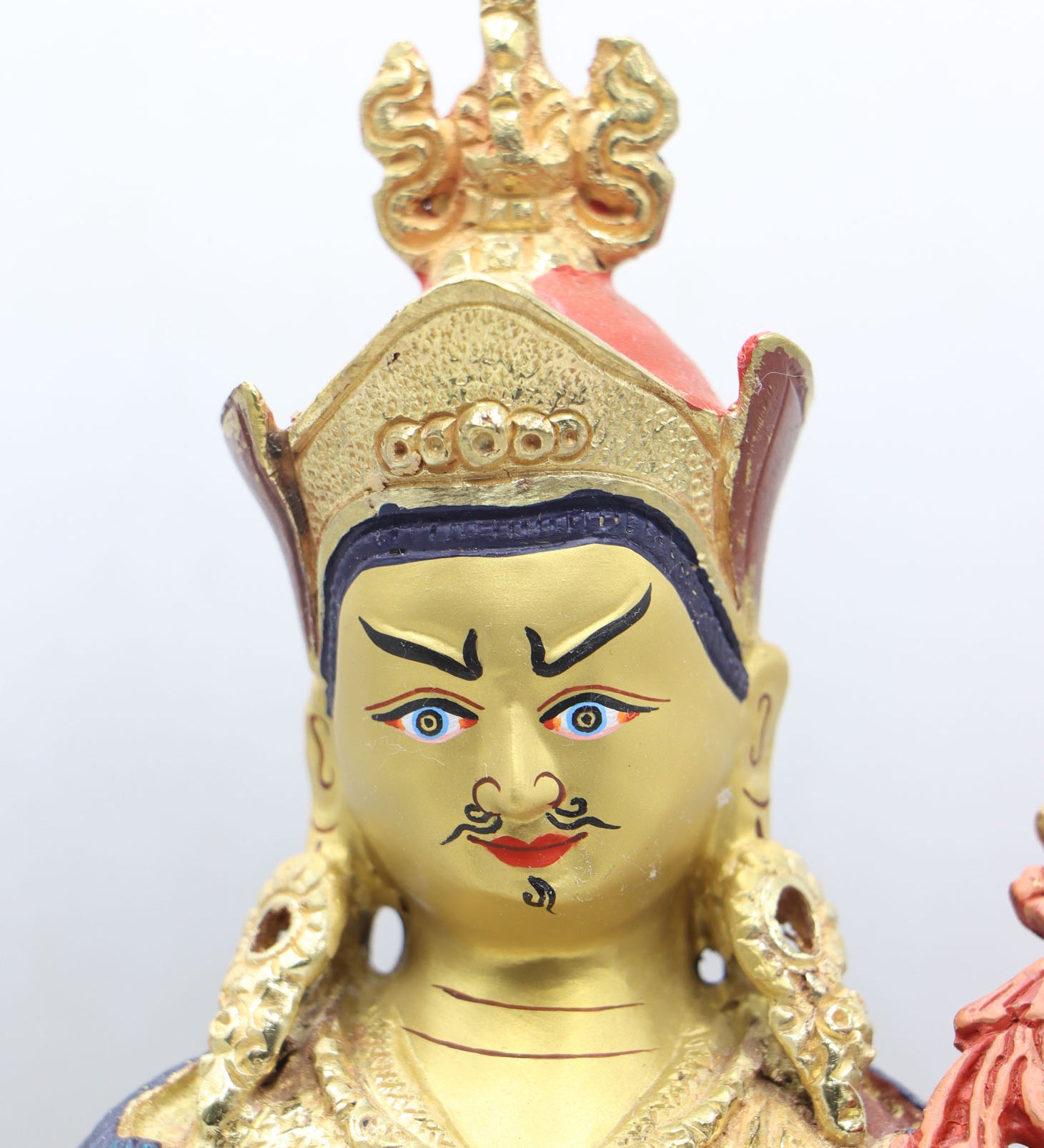 Guru Rinpoche Statue serves as a focal point for devotion, meditation, and spiritual practice.