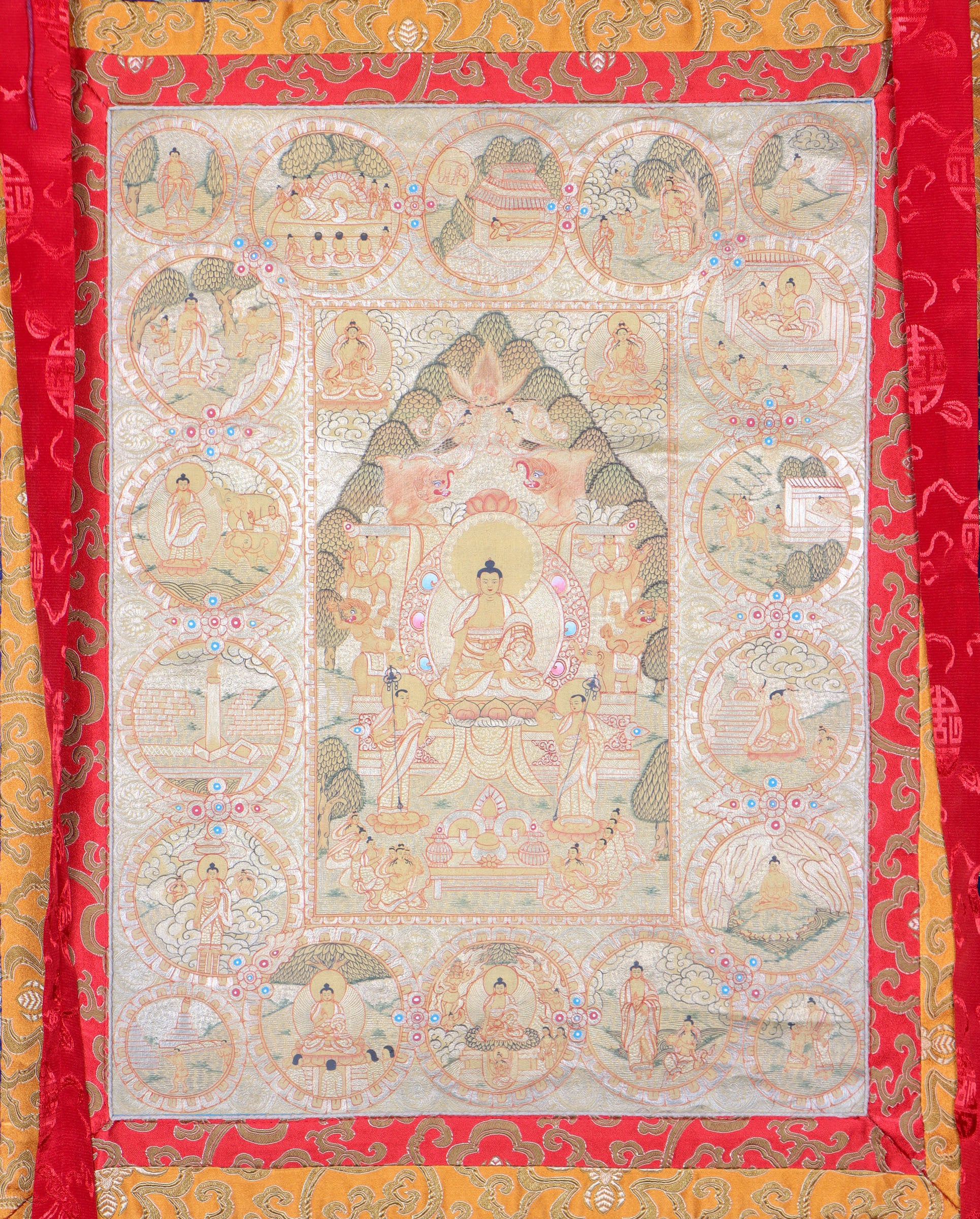 Shakyamuni Buddha Thangka Painting for meditation and reflection on the teachings of Shakyamuni Buddha.