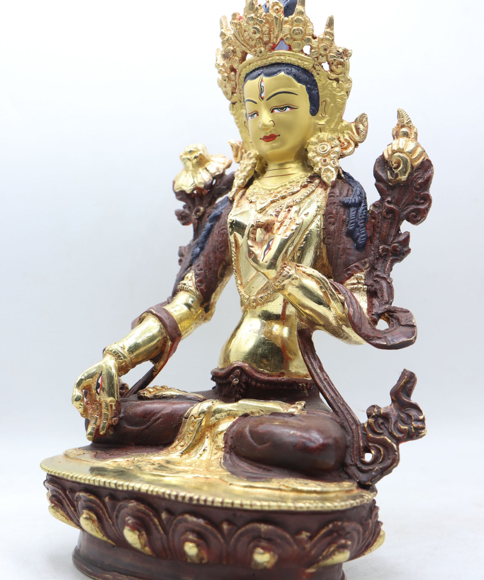 White Tara Statue for devotion and meditation in Buddhist practices.