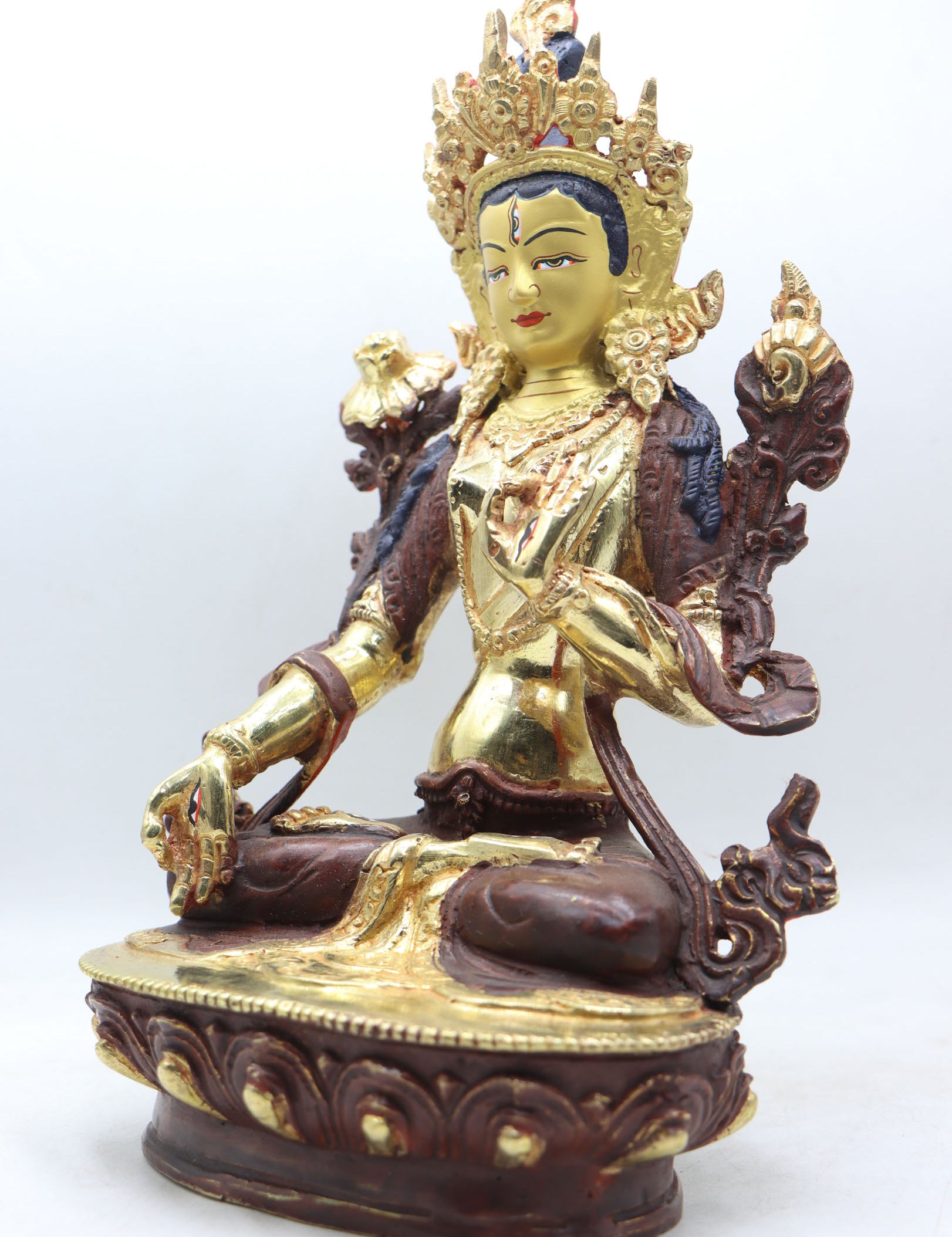 White Tara Statue for devotion and meditation in Buddhist practices.