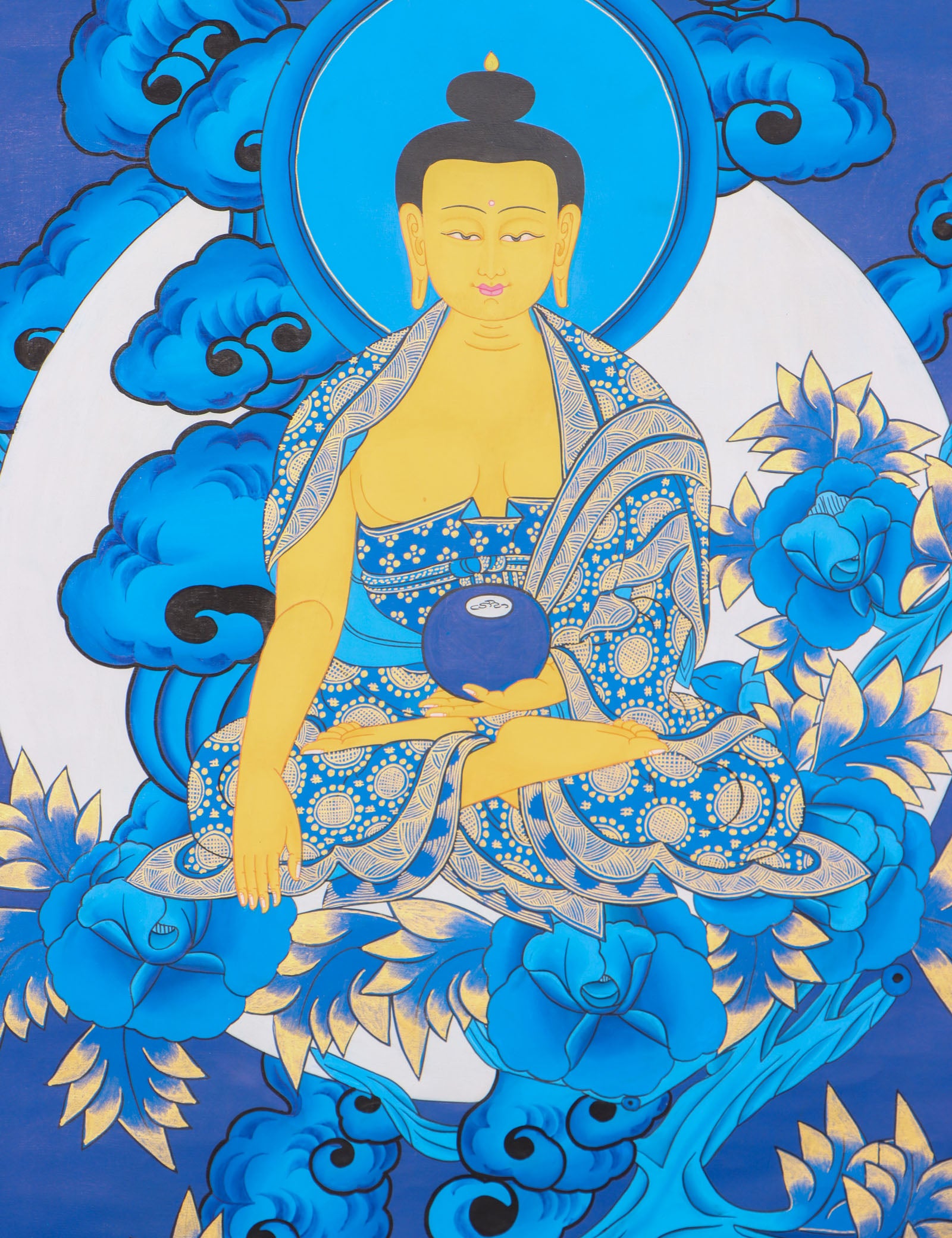 Shakyamuni Buddha Thangka for meditation and prayer.