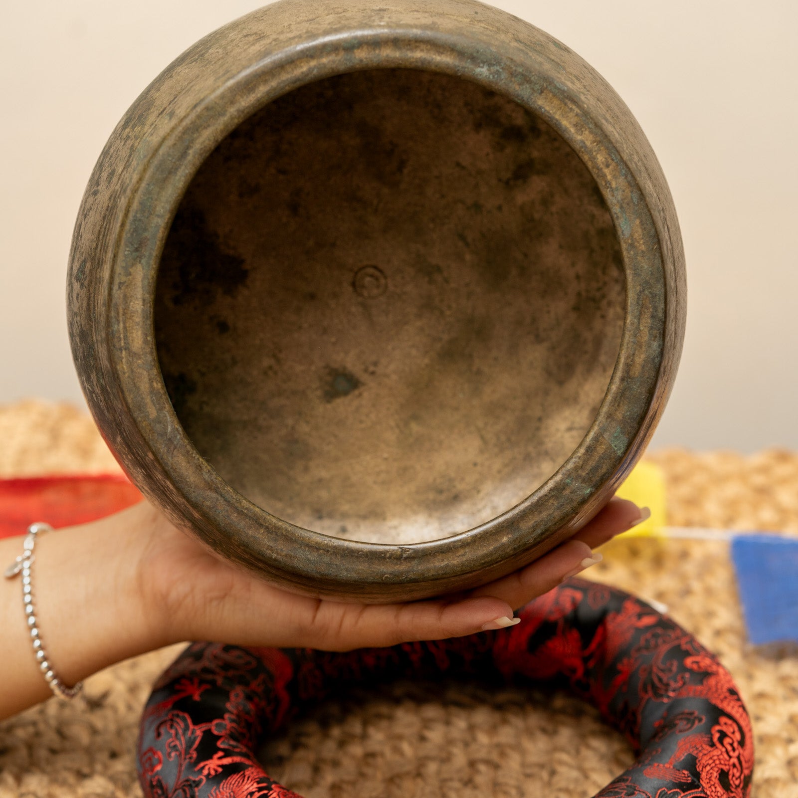 Mani Singing Bowl - Antique Singing Bowl