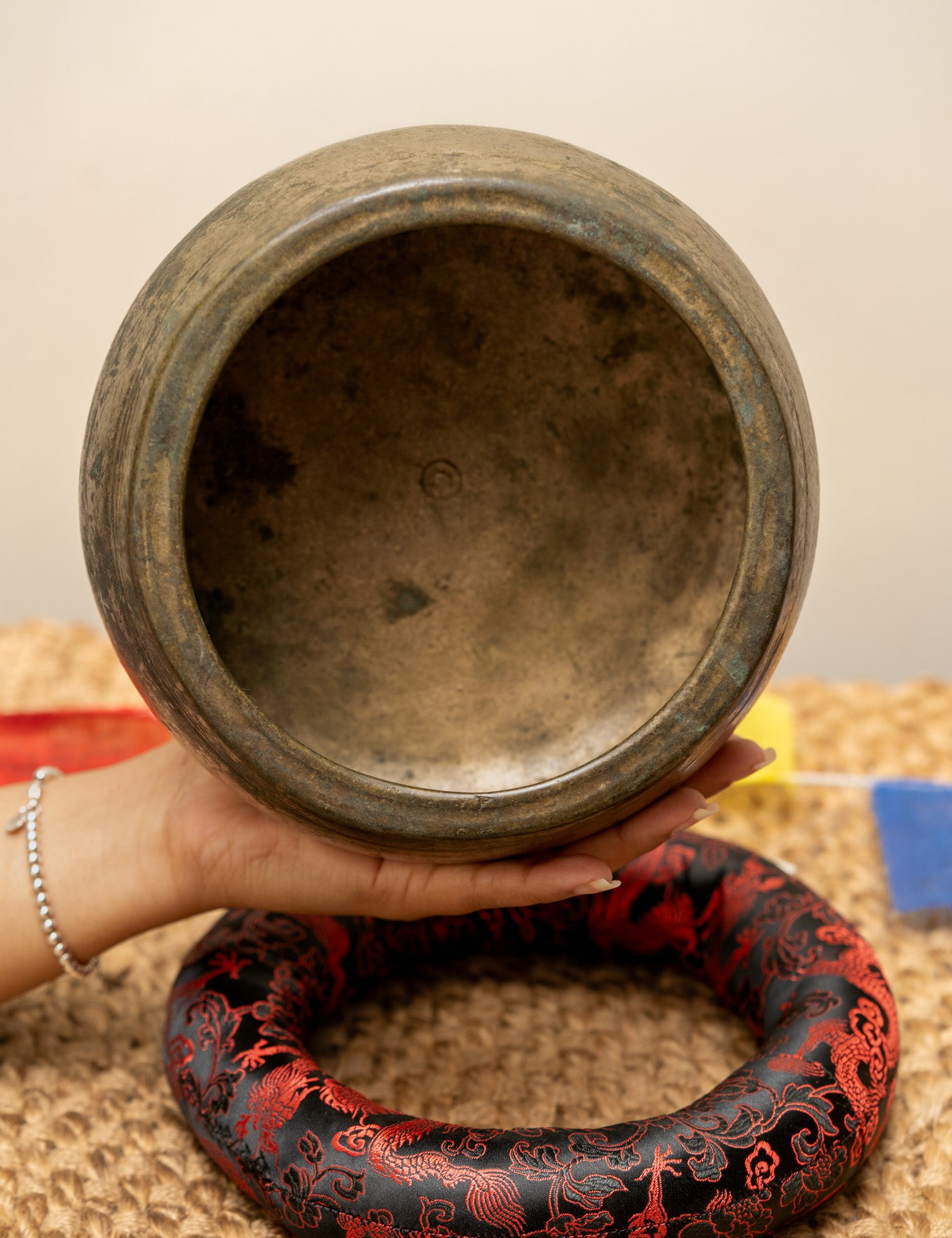 Mani Singing Bowl - Antique Singing Bowl