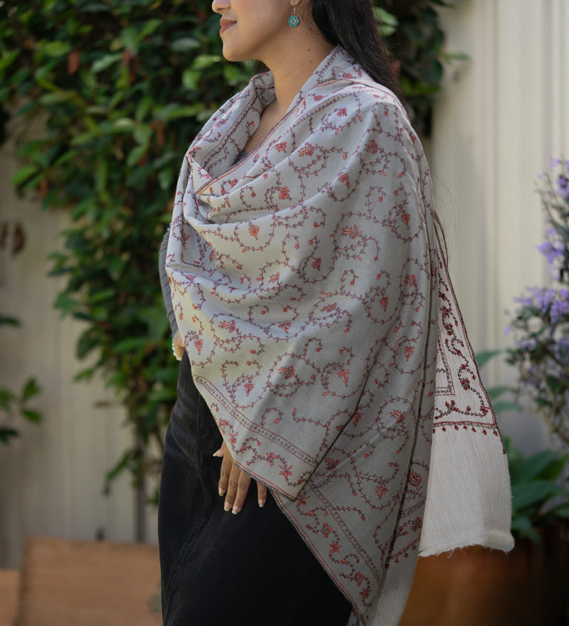 Light Embroidered Pashmina Shawl - Himalayas Shop