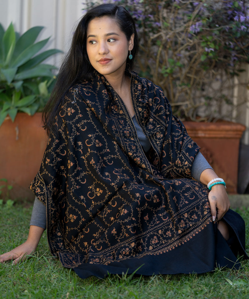 Embroidery Pashmina Shawl - Handwoven shawl for everyday wear.