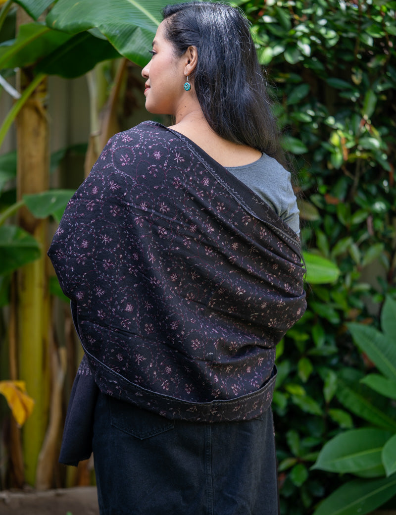 Light Embroidered Pashmina Shawl - Authentic Cashmere Shawl