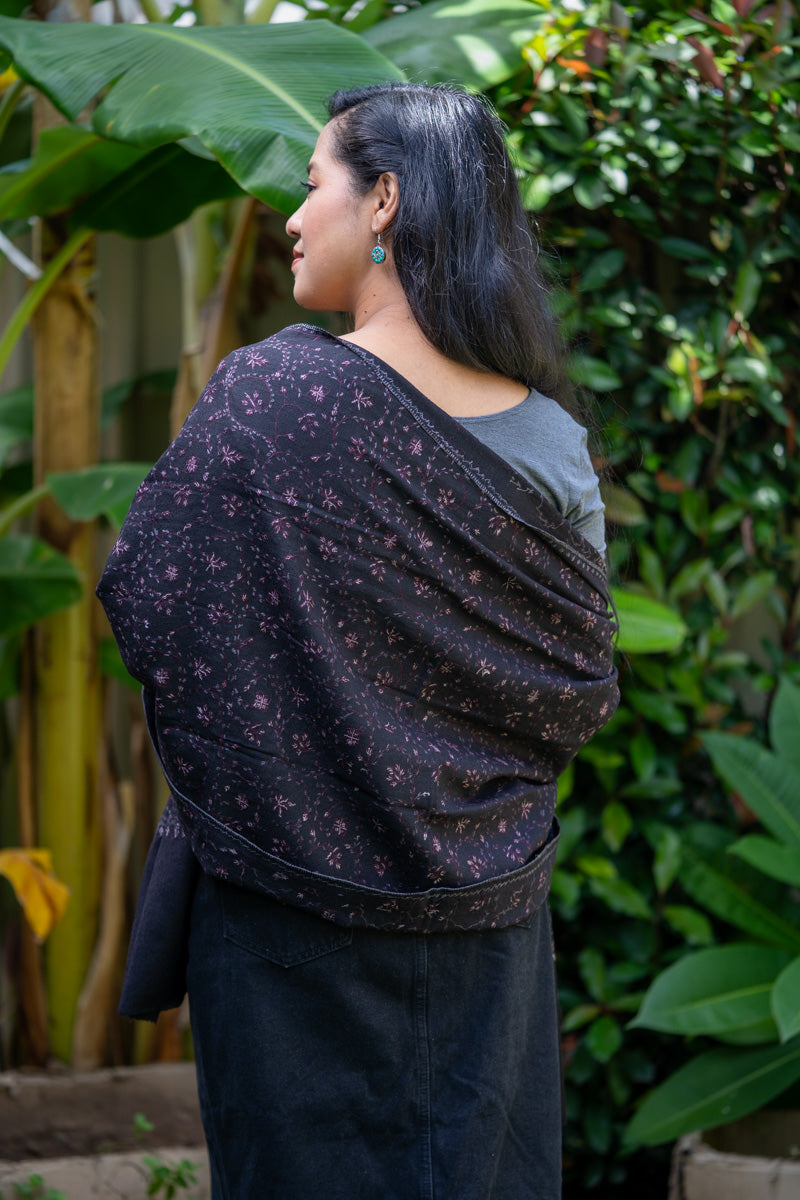 Light Embroidered Pashmina Shawl - Authentic Cashmere Shawl