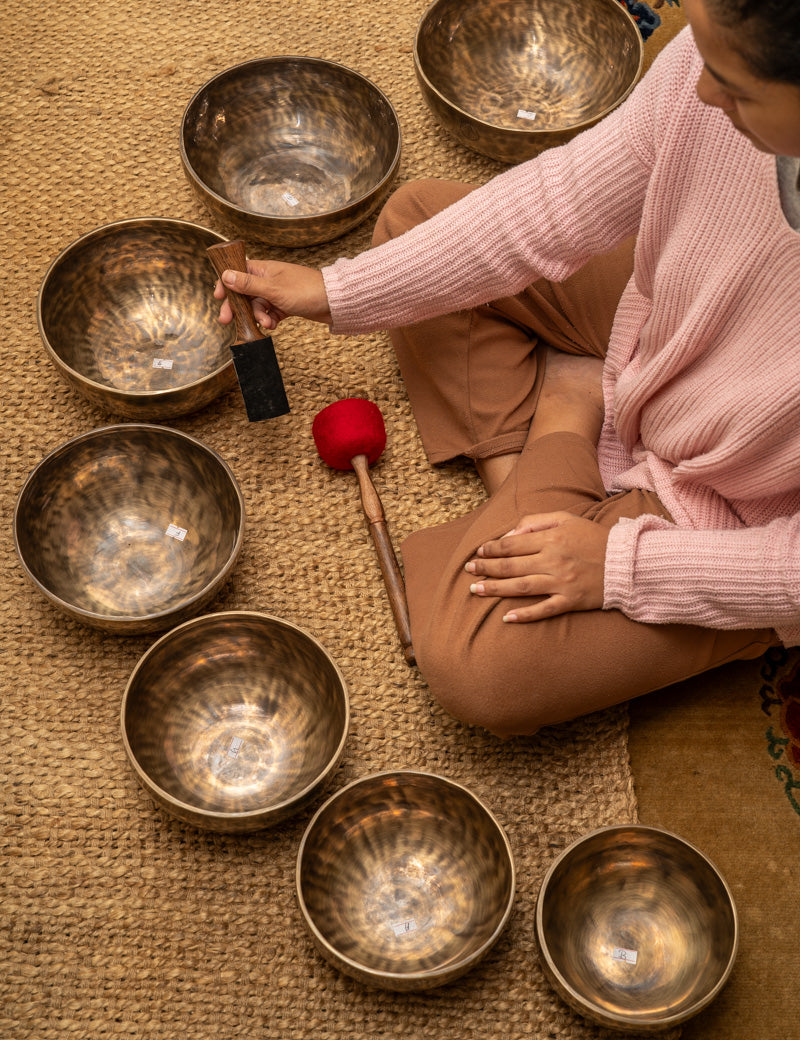  Full Moon Set of 7 Singing Bowls - Tibetan Sound Healing Bowl 