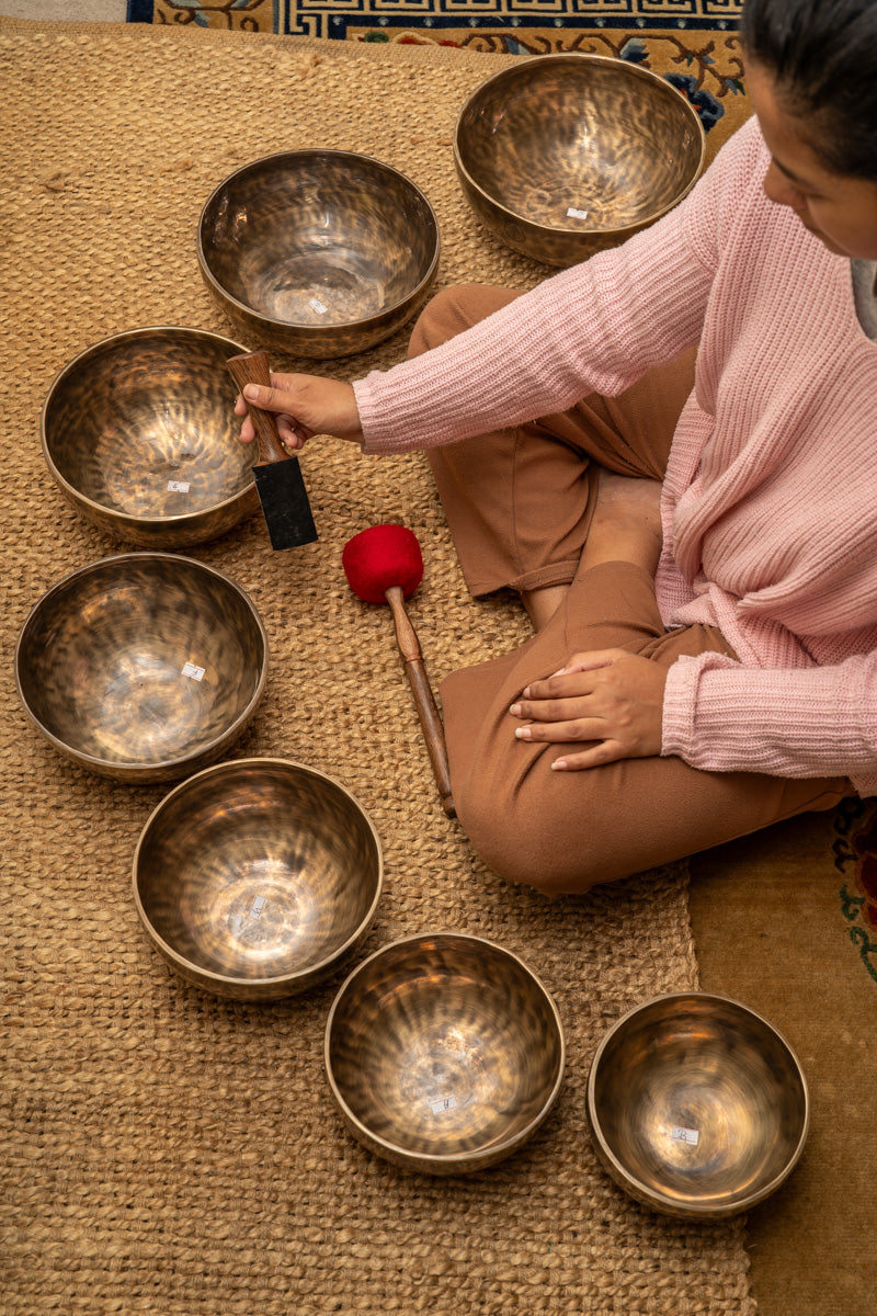  Full Moon Set of 7 Singing Bowls - Tibetan Sound Healing Bowl 