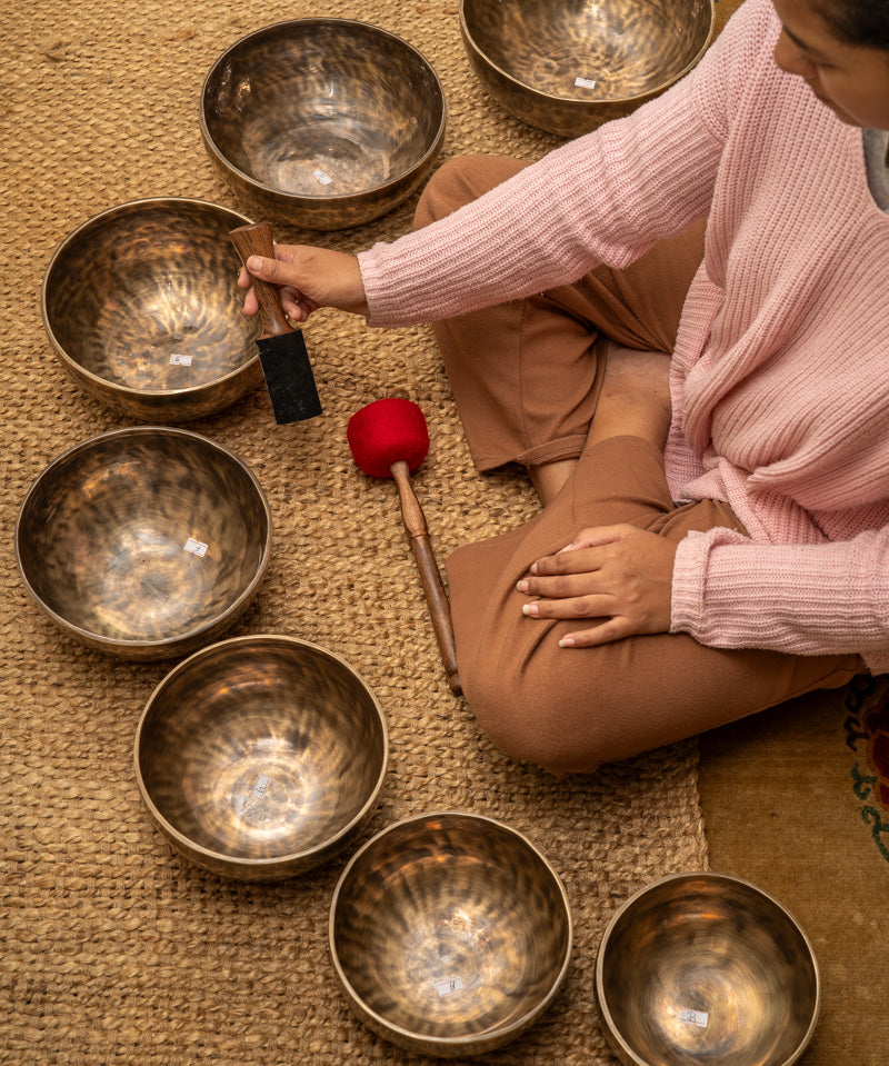  Full Moon Set of 7 Singing Bowls - Tibetan Sound Healing Bowl 