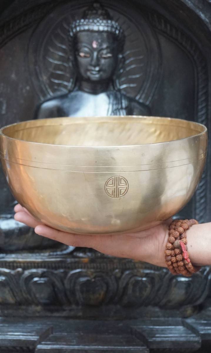 Tibetan Handcrafted Lotus Engraved Singing Bowl for meditation.