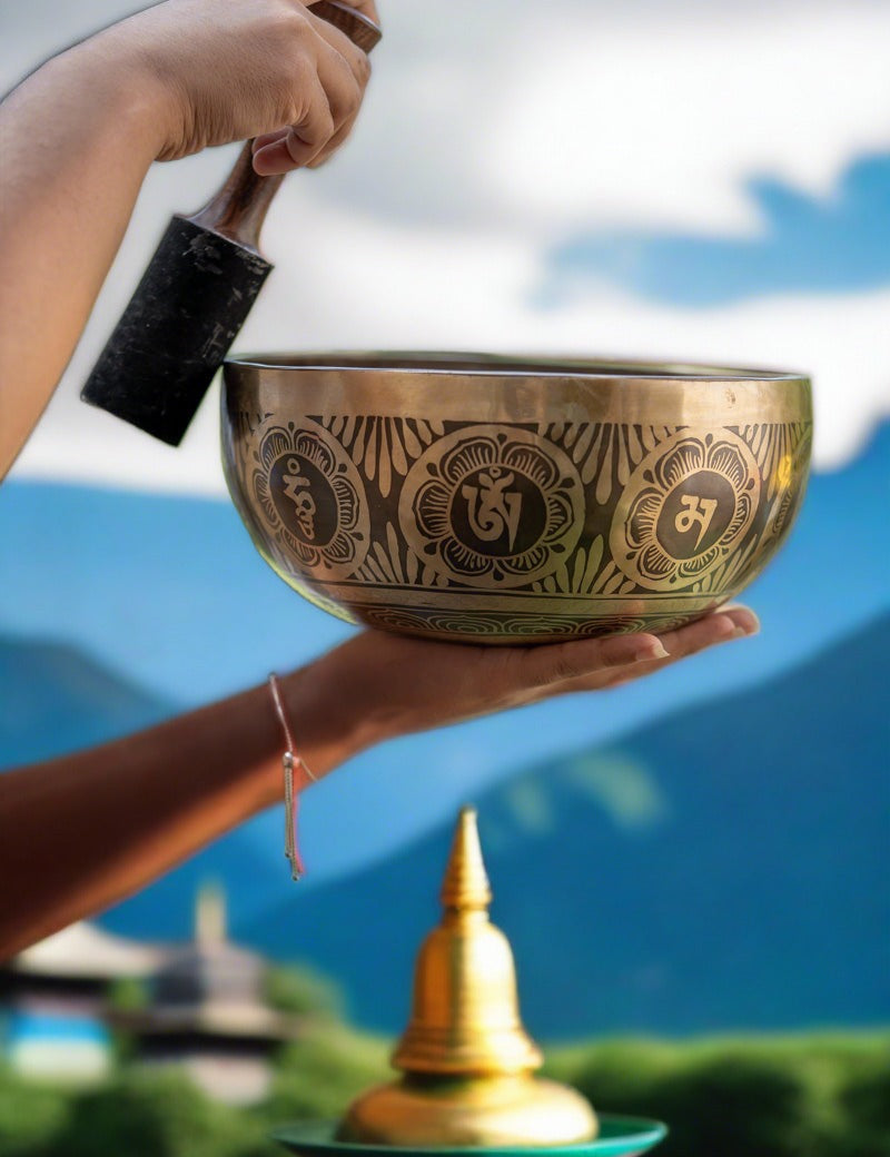 Amitabha Singing Bowl - Handmade singing bowl