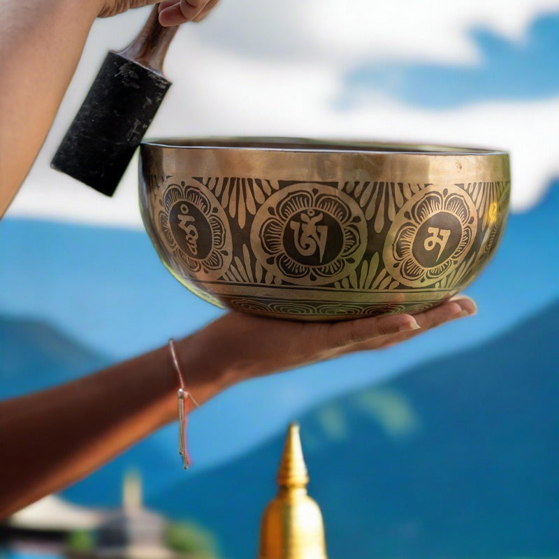 Amitabha Singing Bowl - Handmade singing bowl