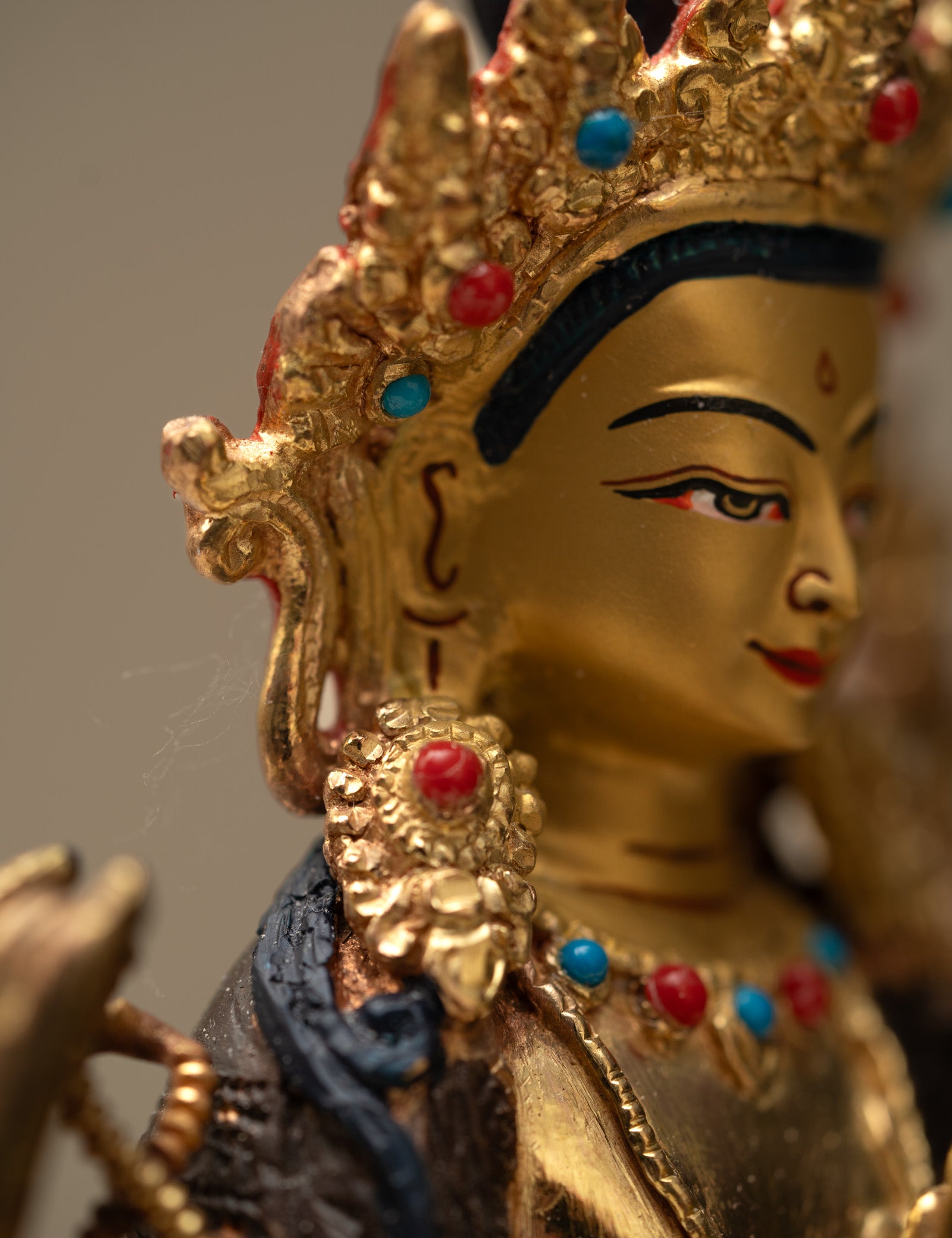 Chengresi Statue - Handcrafted Tibetan statue 