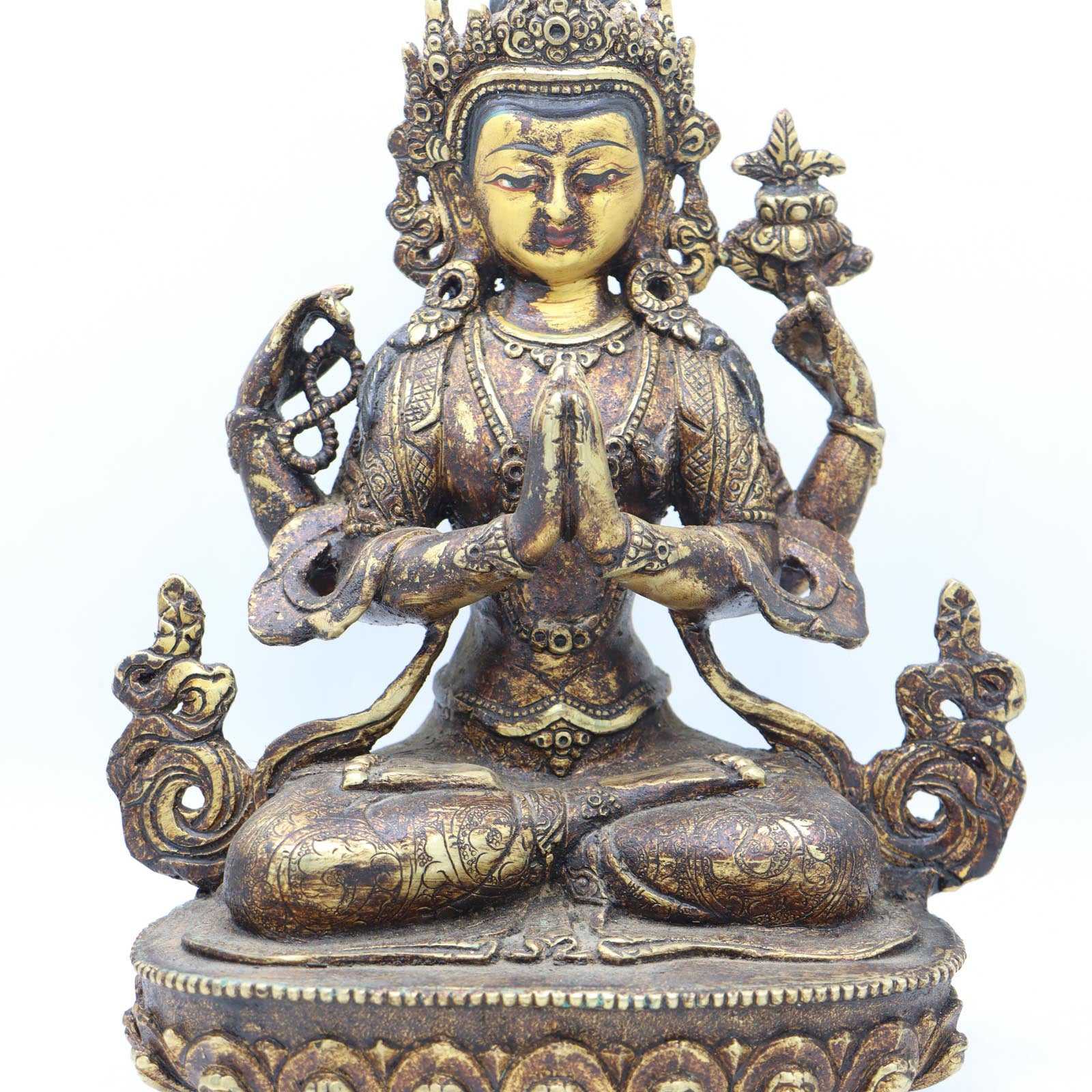 Chengresi Statue for prayer and meditation .