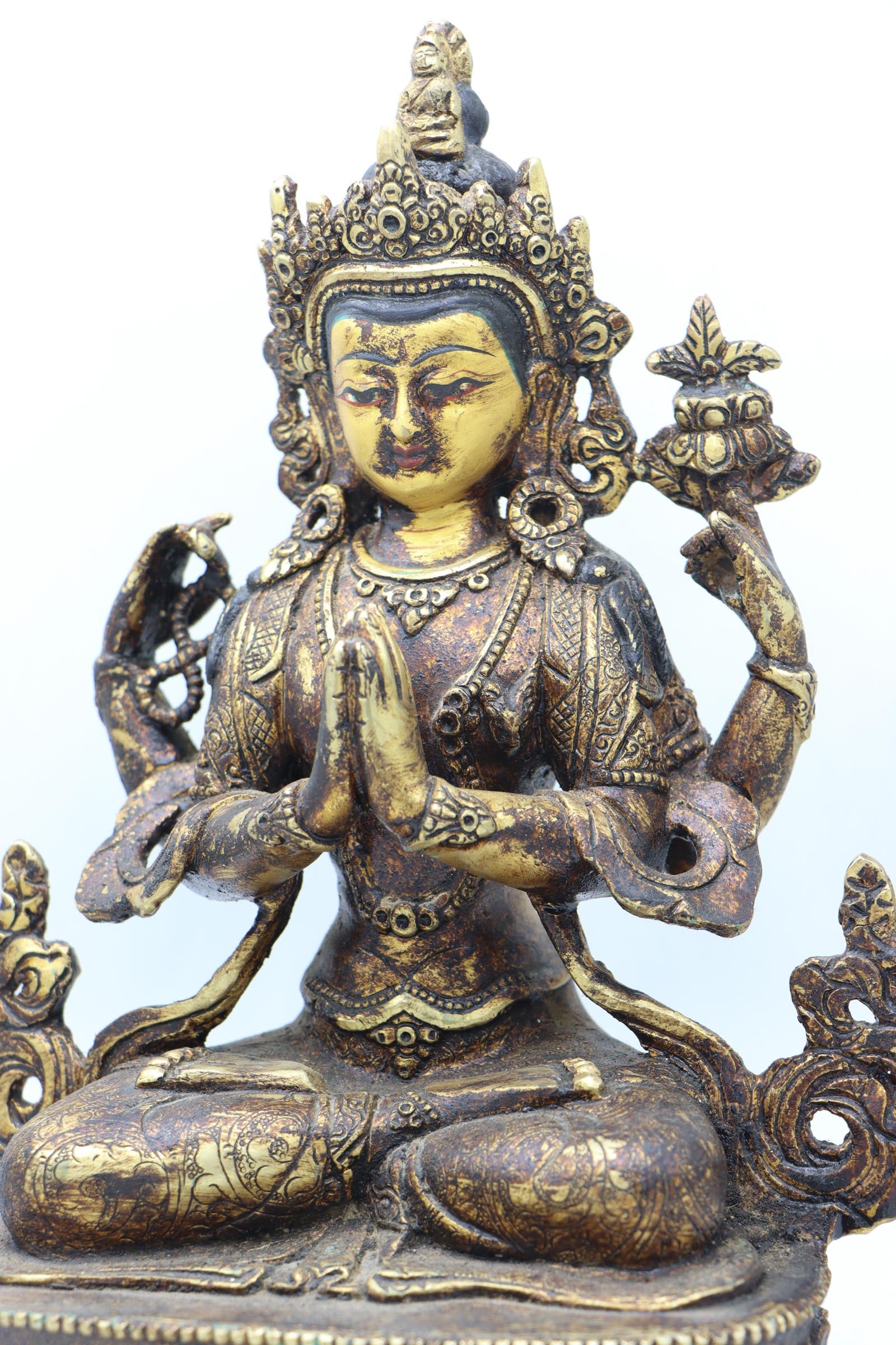 Chengresi Statue for prayer and meditation .