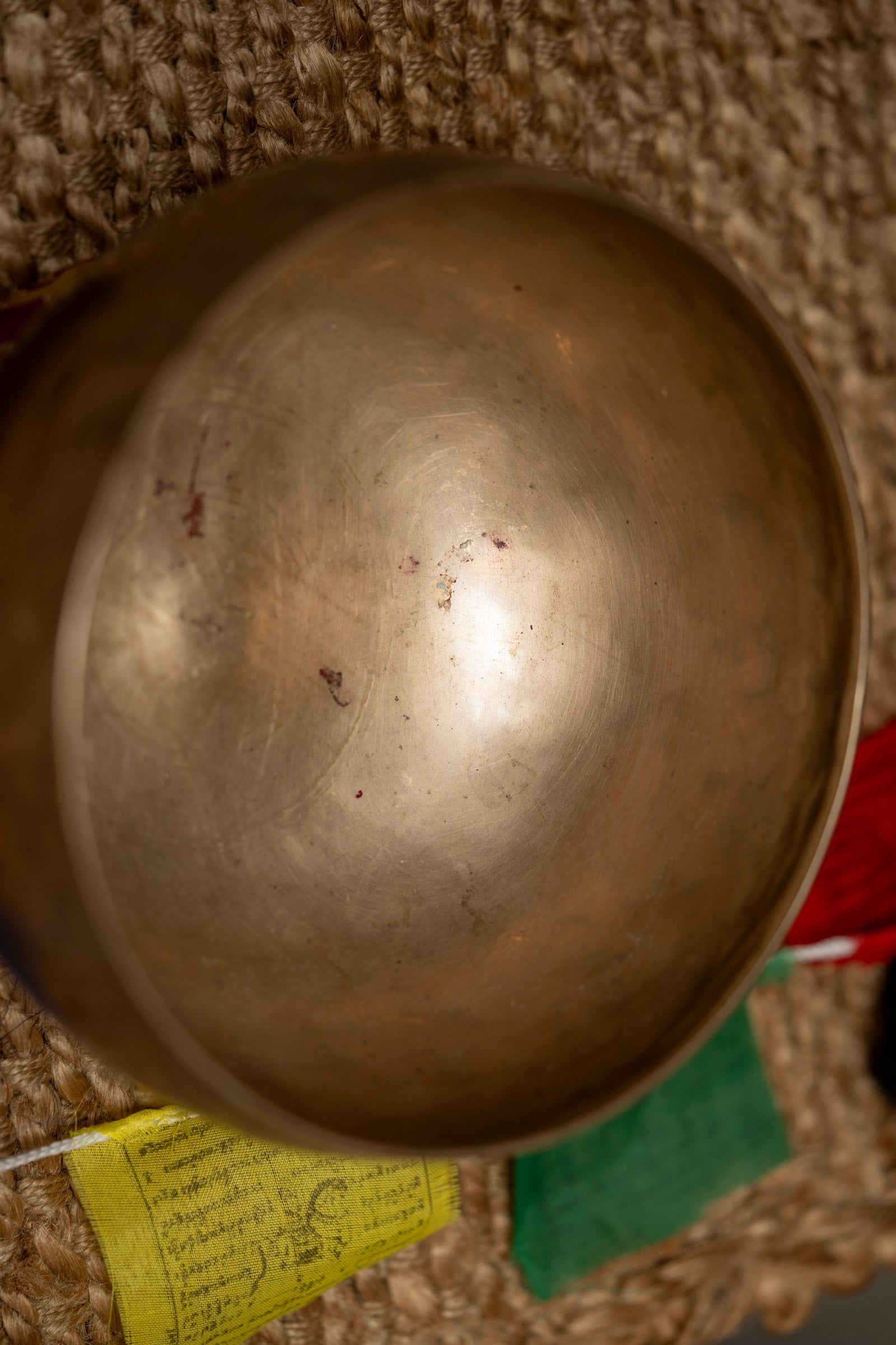 Professional Thadobati Singing Bowl for sound healing.