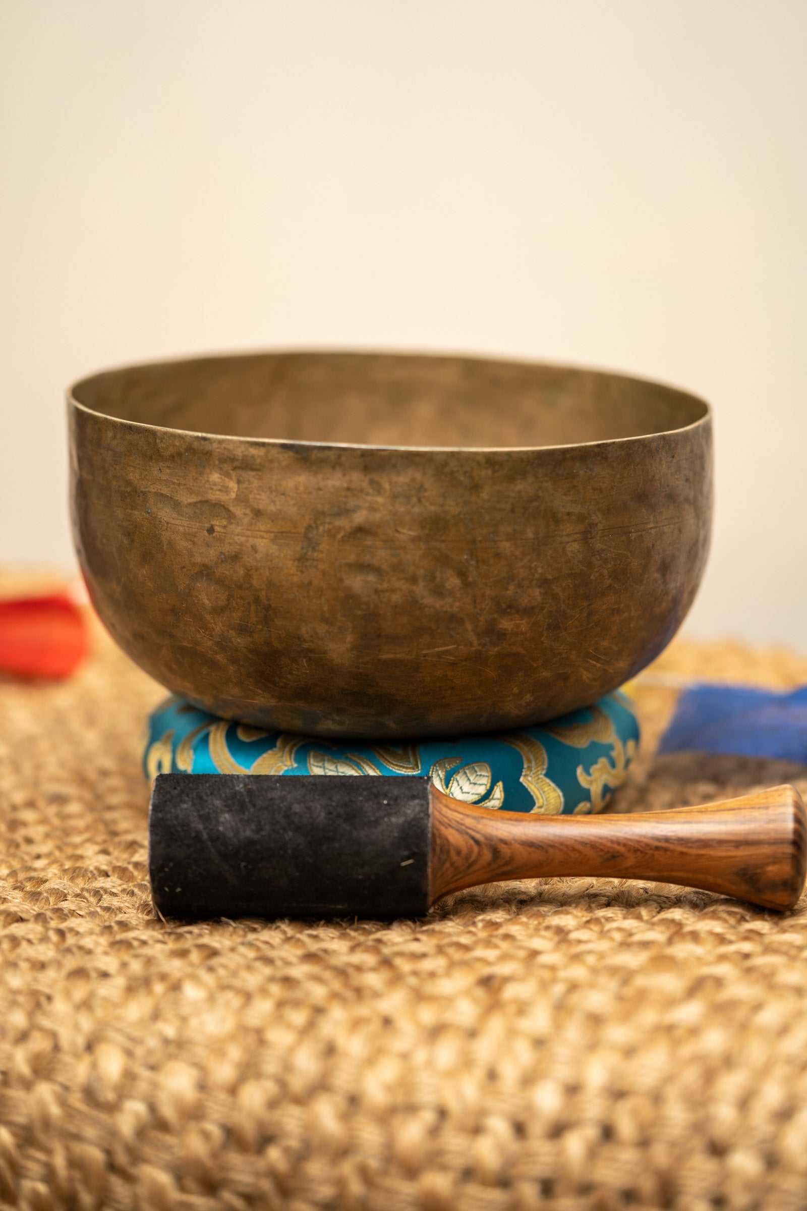 Thadobati Antique Singing Bowl 