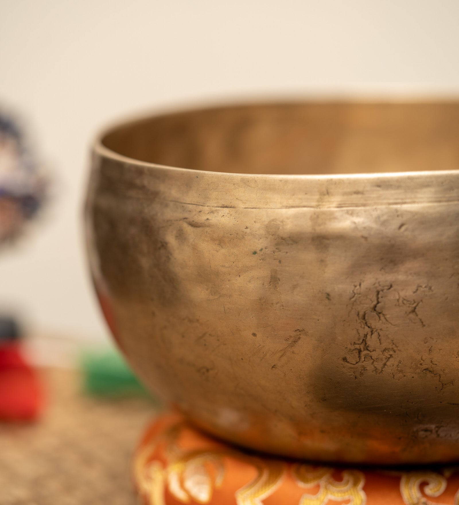 Thadobati Antique Singing Bowl for Sound Healing.