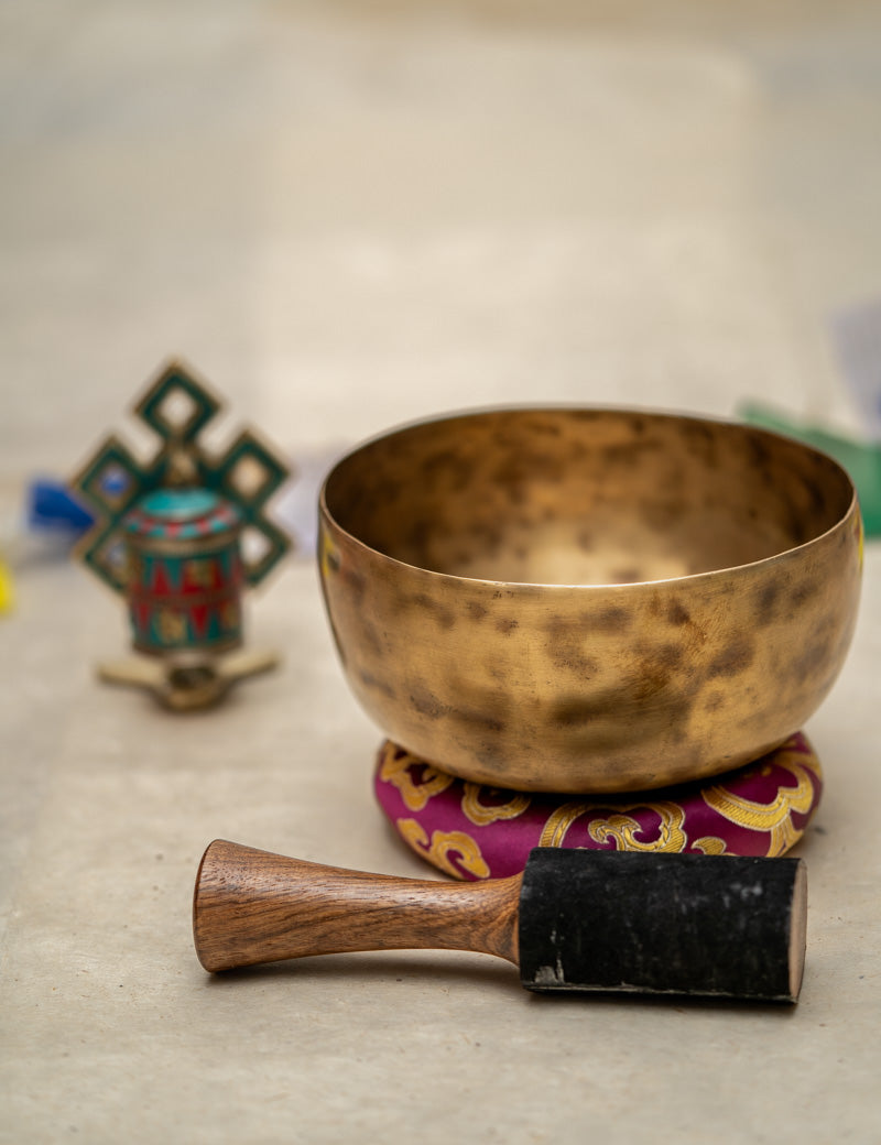 Thadobati Singing Bowl - Handcrafted Tibetan Singing Bowl