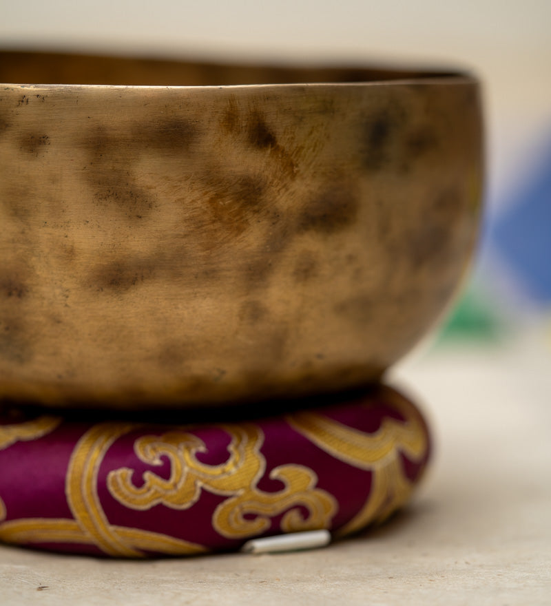 Thadobati Singing Bowl - Handcrafted Tibetan Singing Bowl