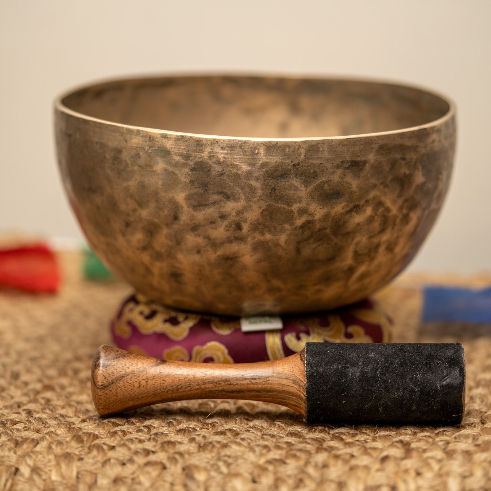 Handcrafted Premium Thadobati Singing Bowl