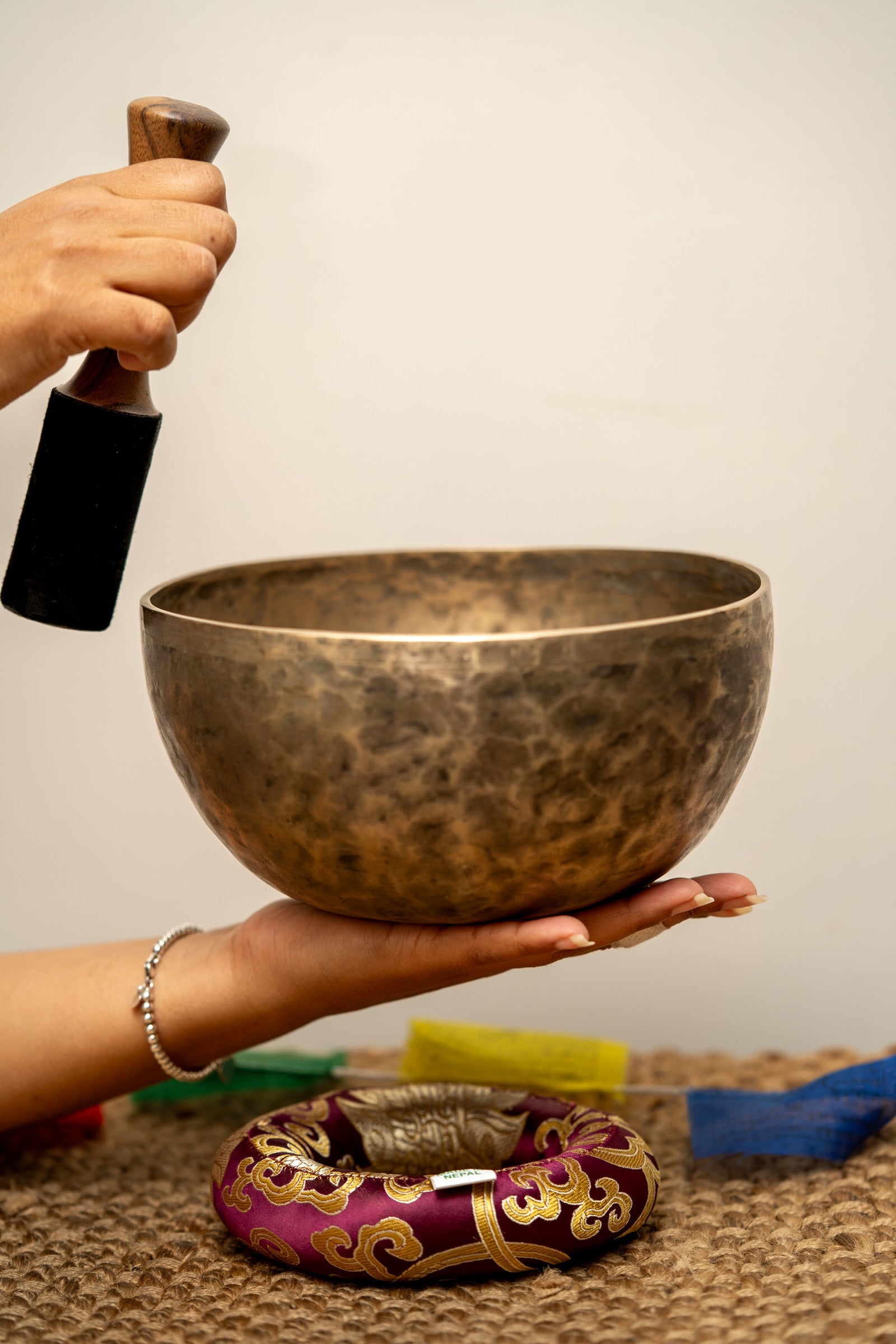 Handcrafted Premium Thadobati Singing Bowl