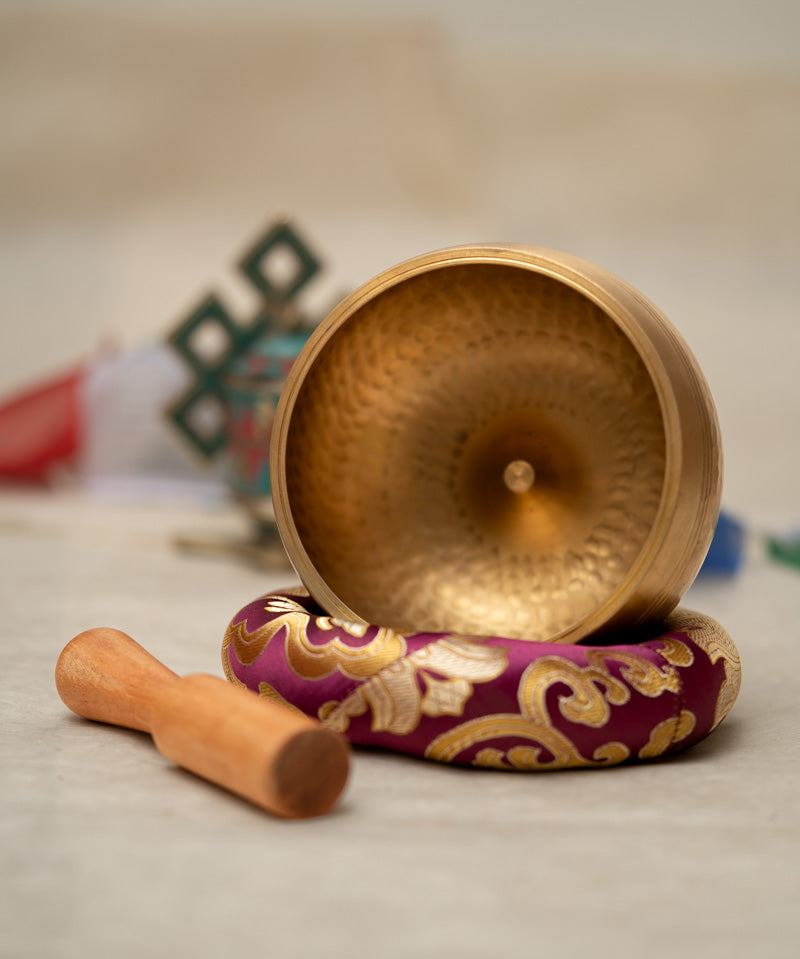 Lingam Singing Bowl 