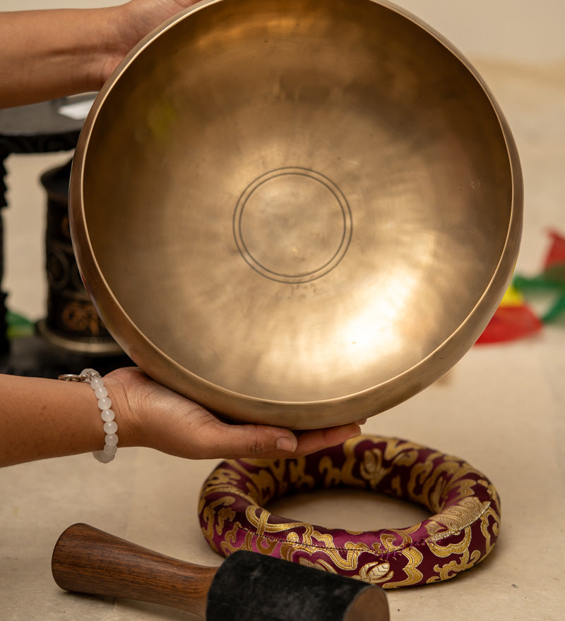 Professional Therapy Singing Bowl - Handcrafted Tibetan Bowl