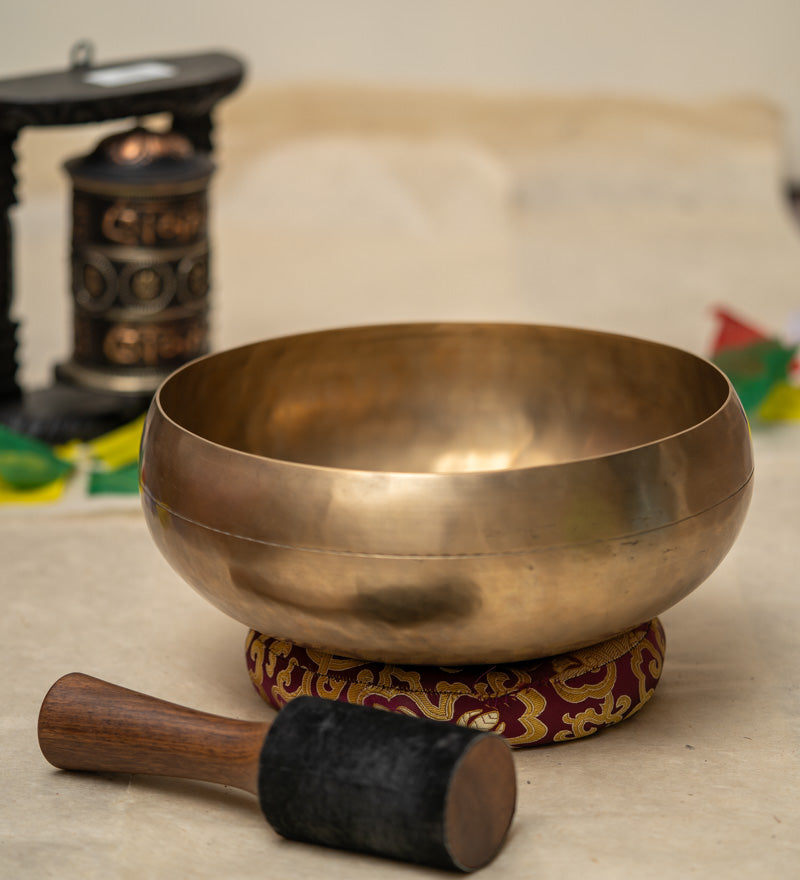 Professional Therapy Singing Bowl - Handcrafted Tibetan Bowl