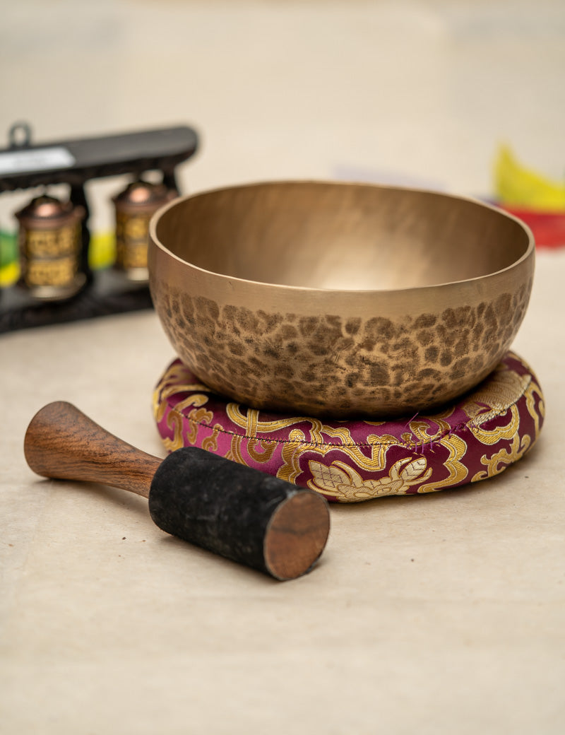 Handmade Singing Bowl for relax and calm