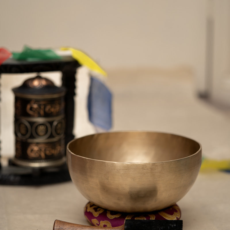 Handmade singing bowl for healers