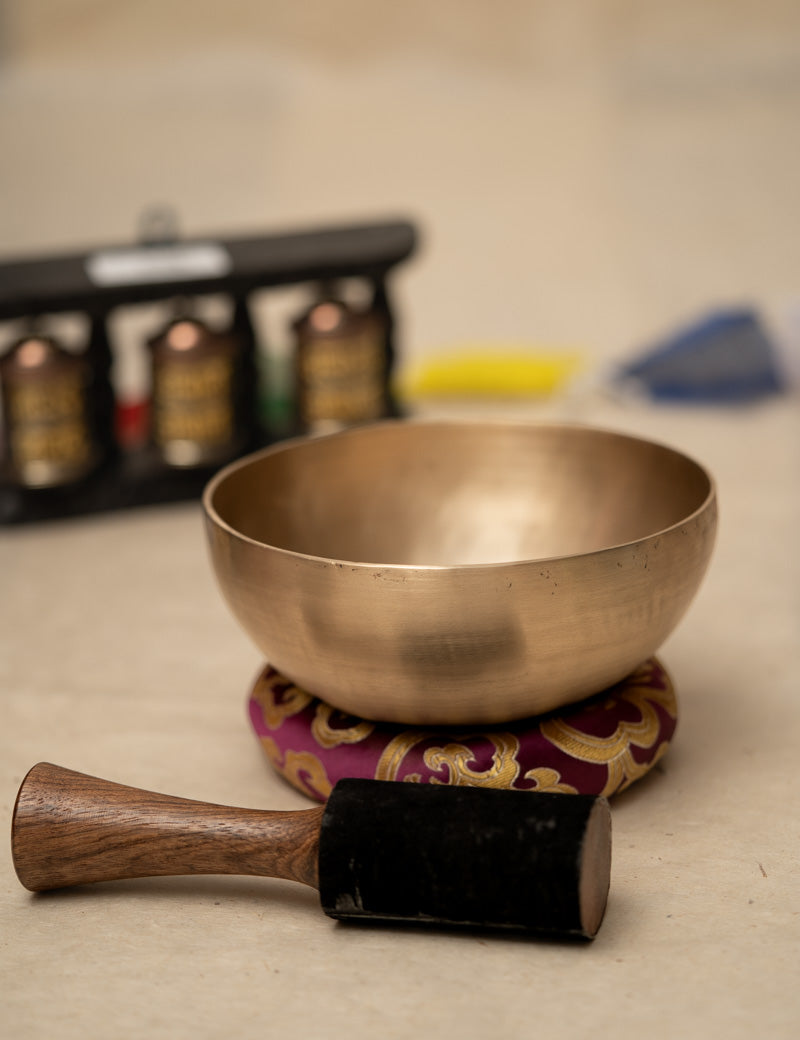 Handmade singing bowl for healers