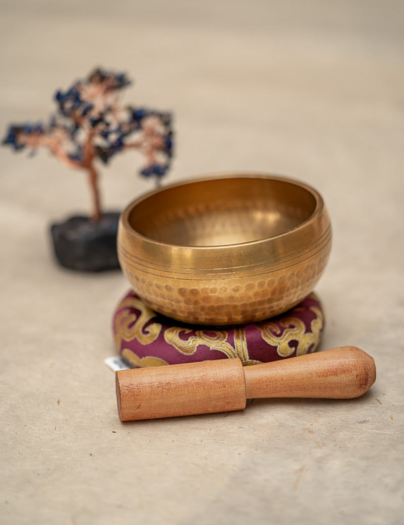 Hand Hammered dotted singing bowl best for gifts