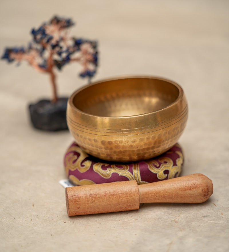 Hand Hammered dotted singing bowl best for gifts