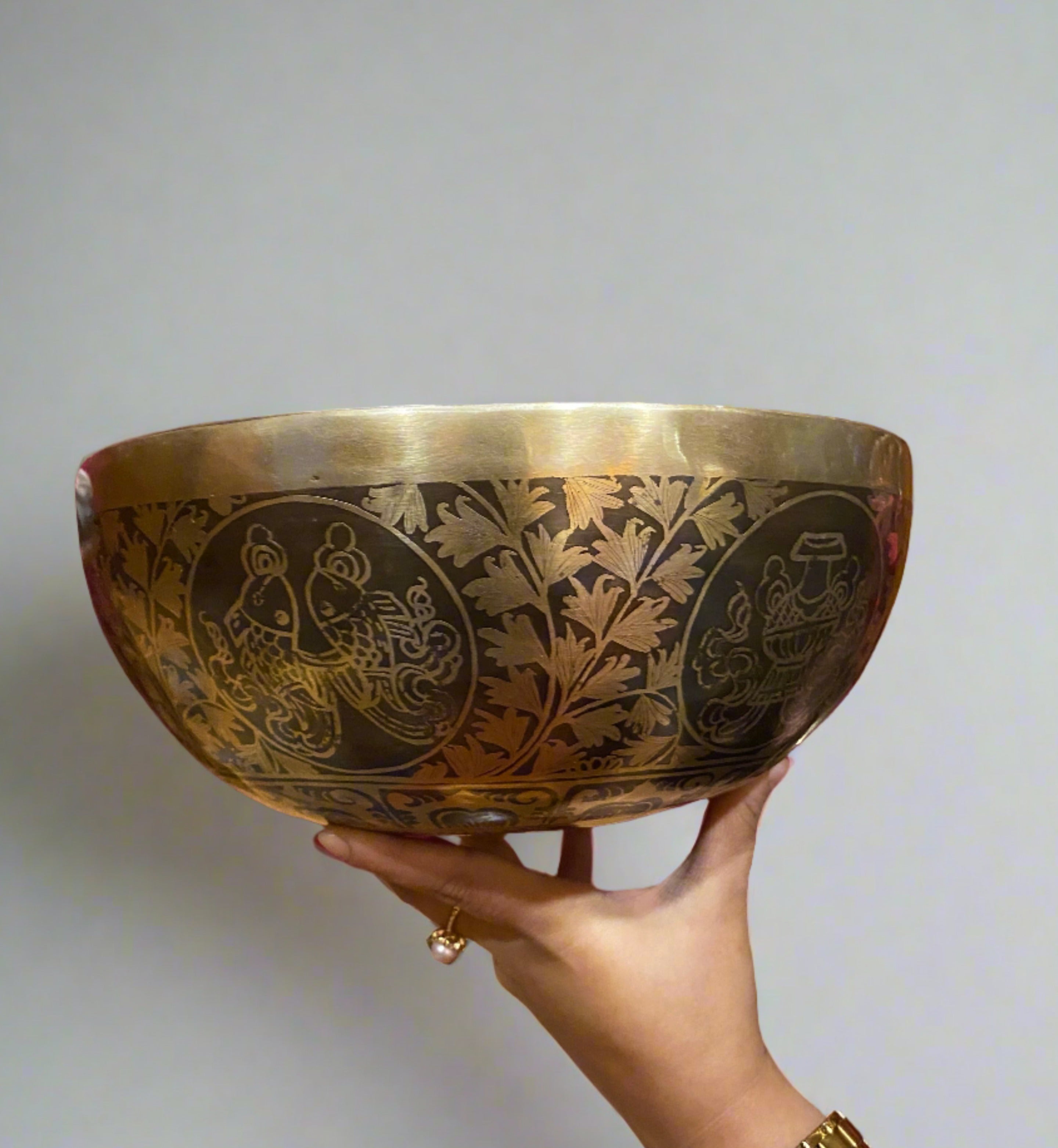 Vairochana Buddha Carved Singing Bowl - Tibetan Bowl for meditation.