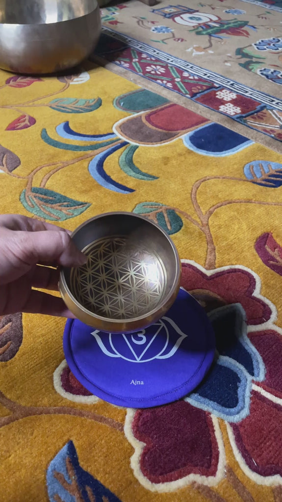 Flower of life Singing Bowl - Tibetan bowl for healing