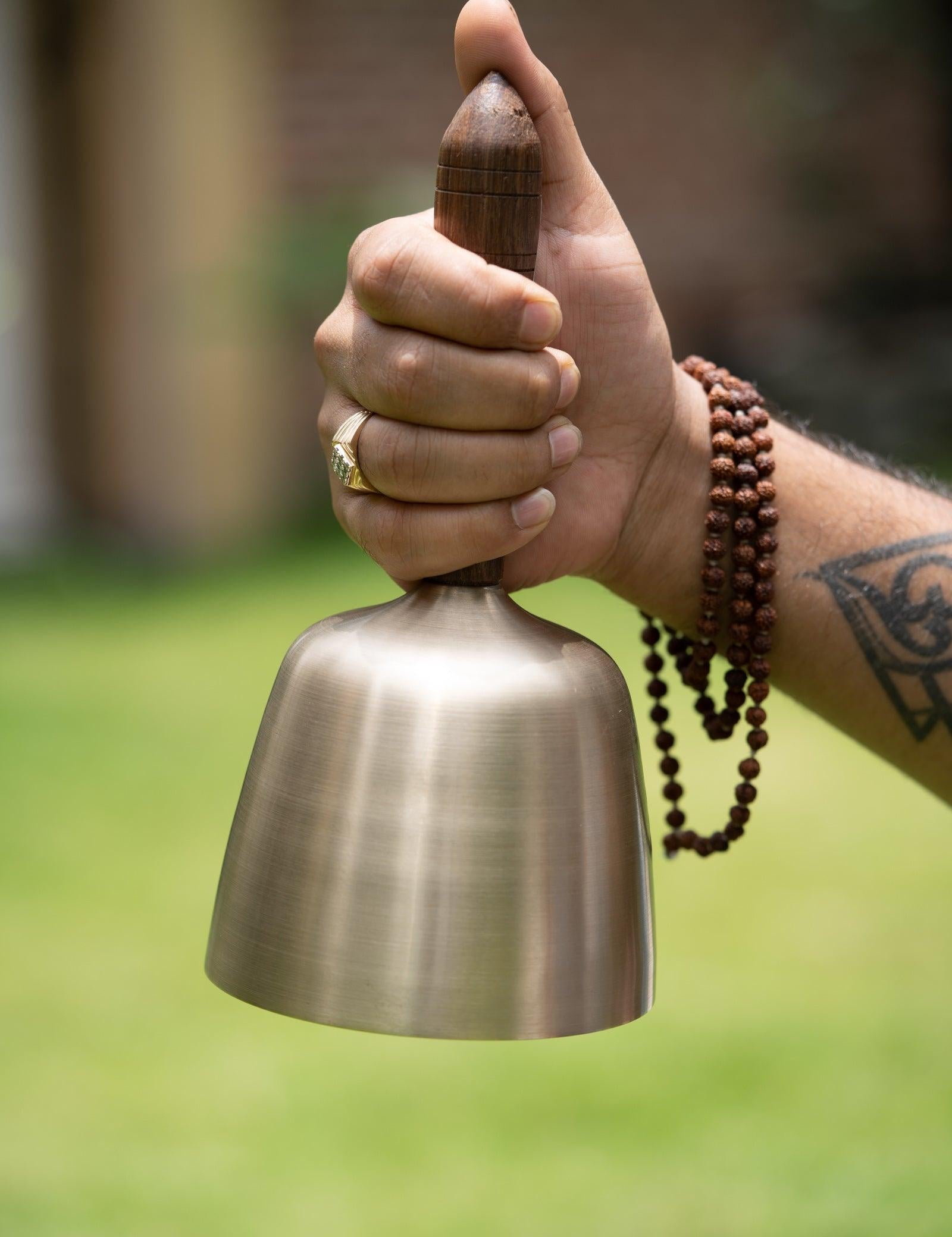 Singing Bowl with Handle for meditation and positive vibration 